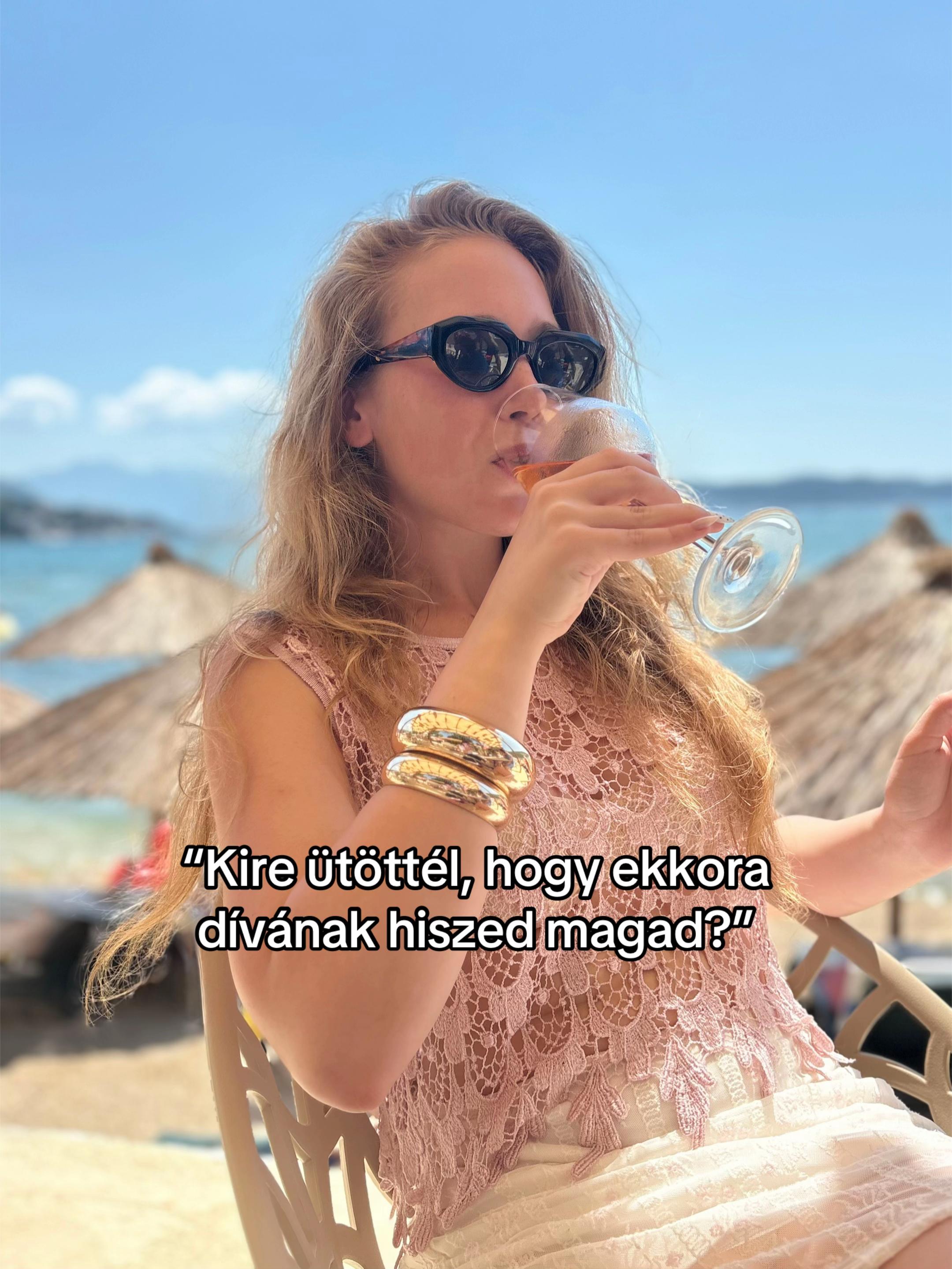 @Toni