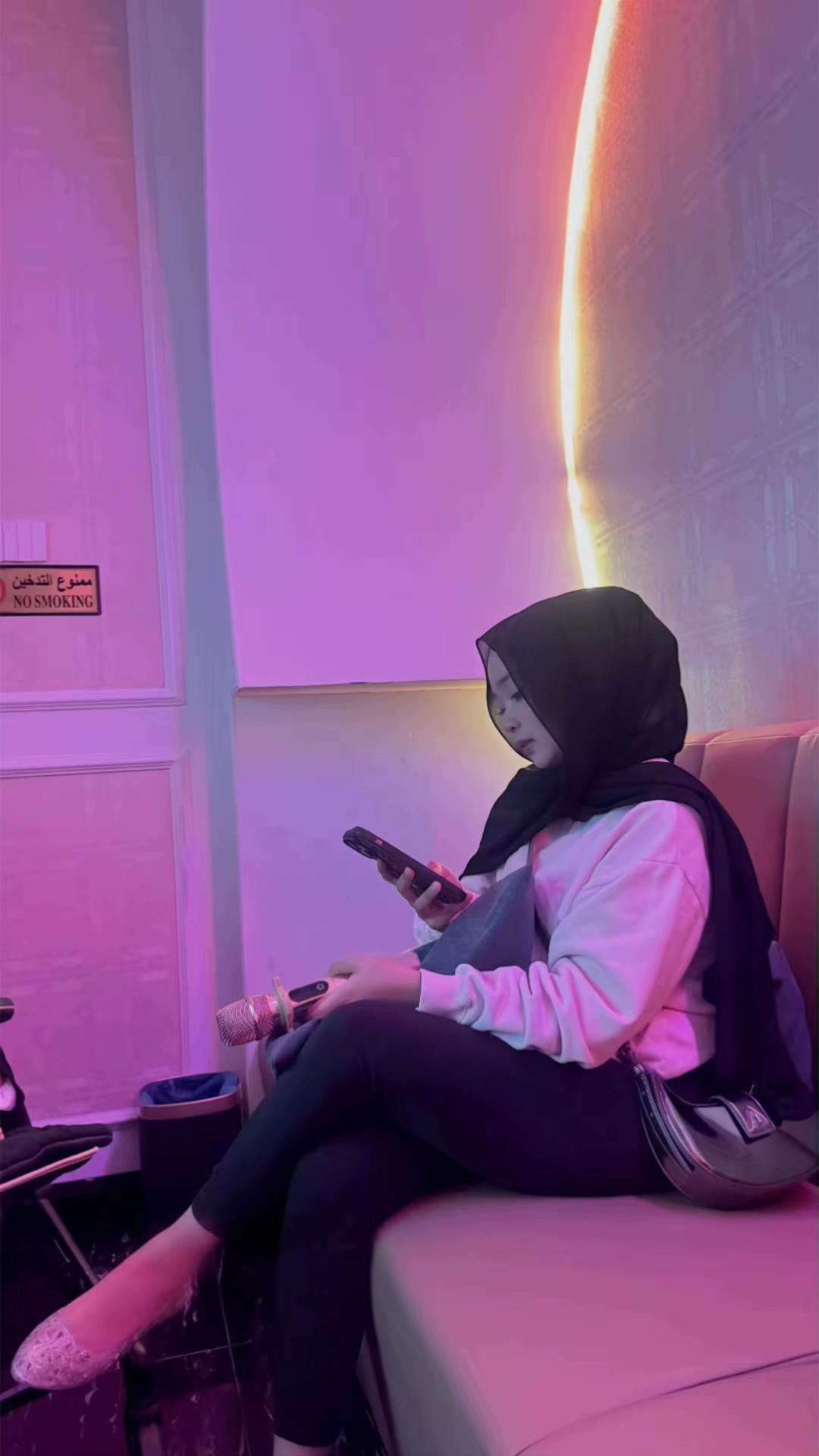 @𝗟 𝗜 𝗬 𝗔