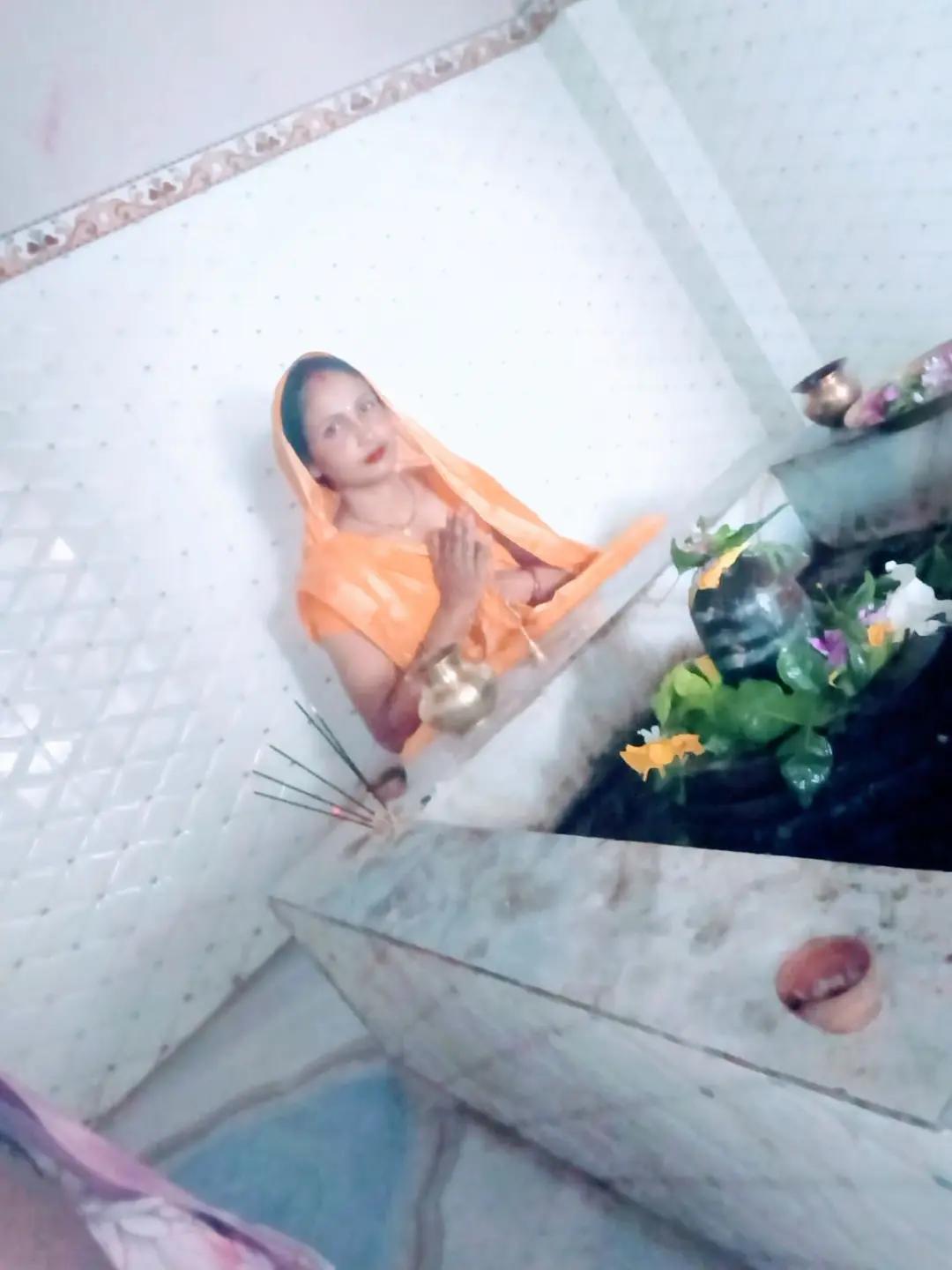 @yadav sarkar,,