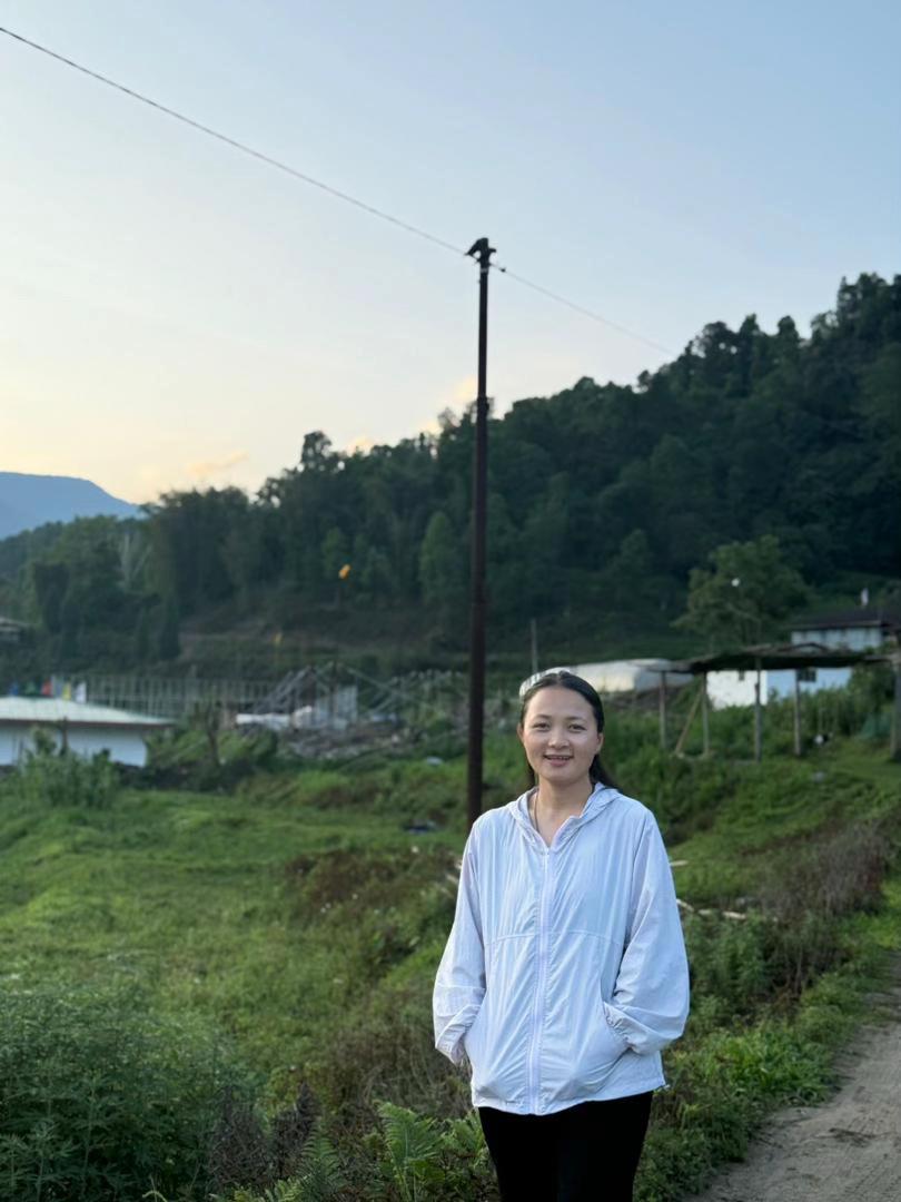 @Girl from Bhutan 🇧🇹