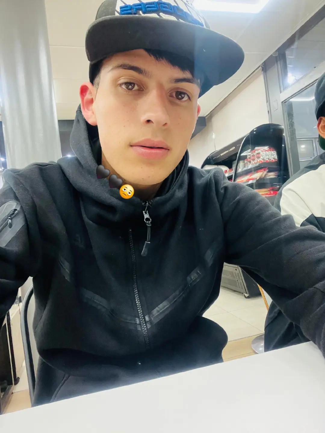 @jajsjanv