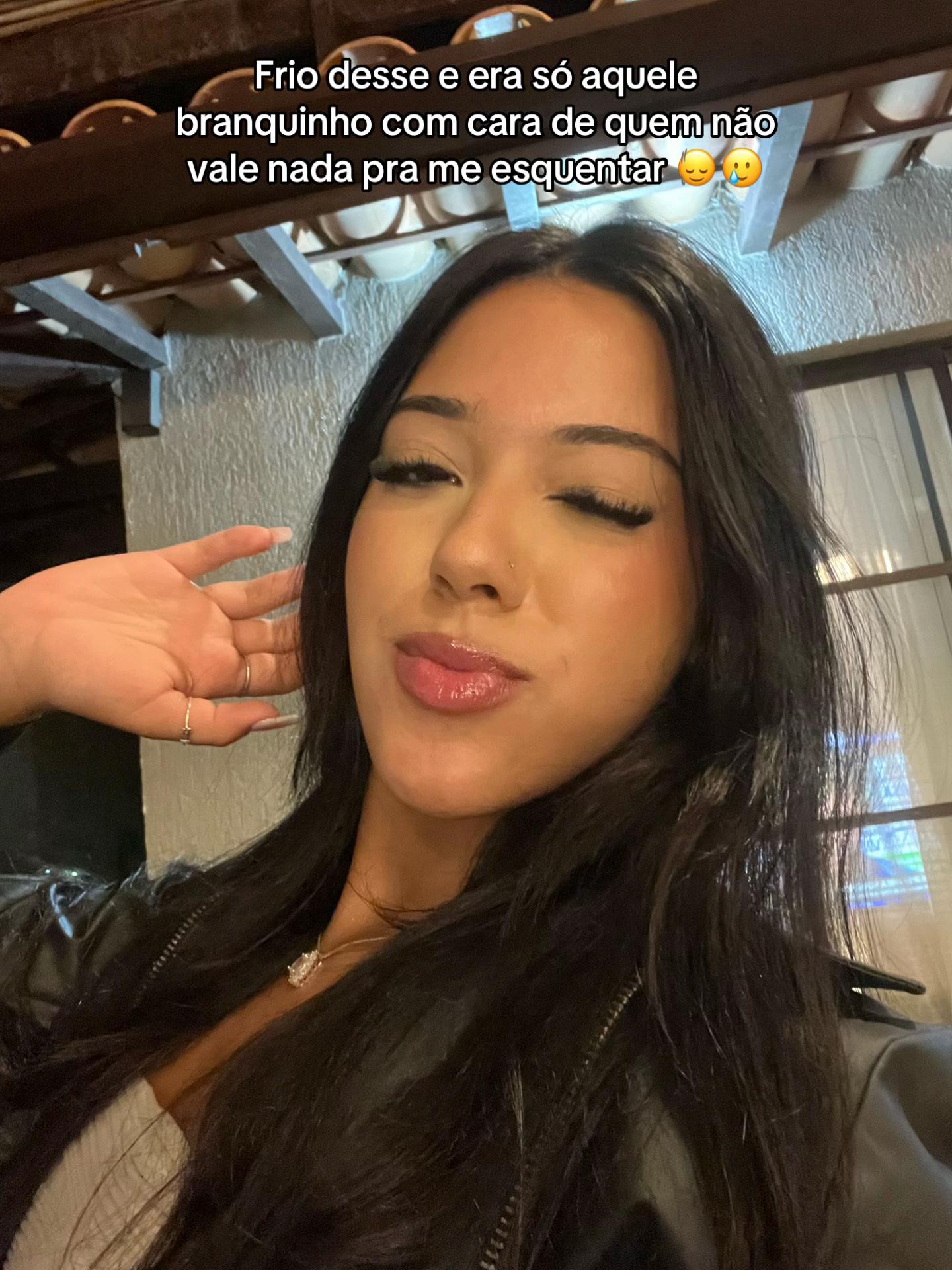 @ana_claraaa022