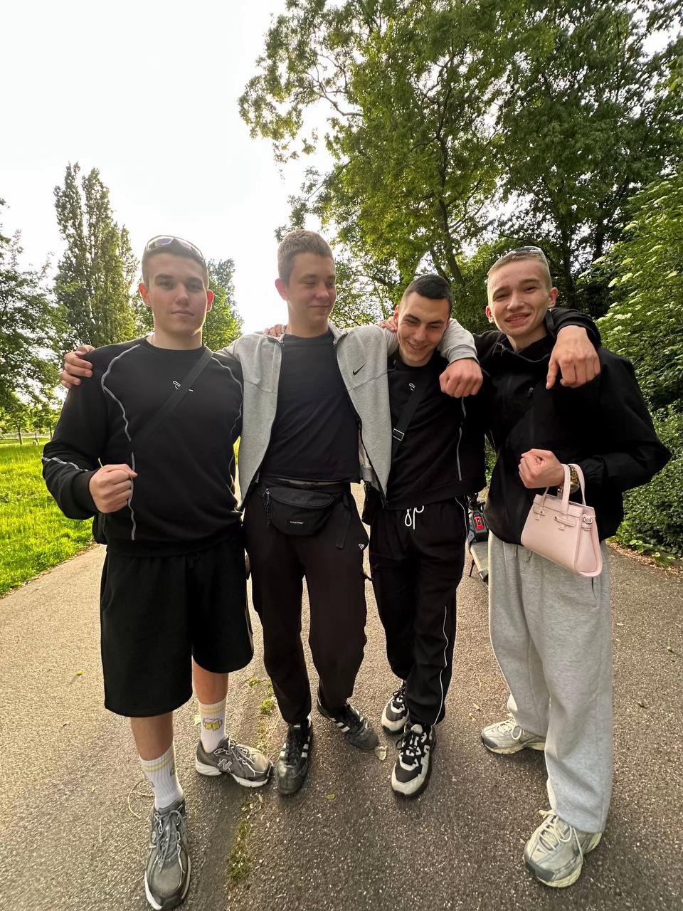 @Димончик 🥷🏼