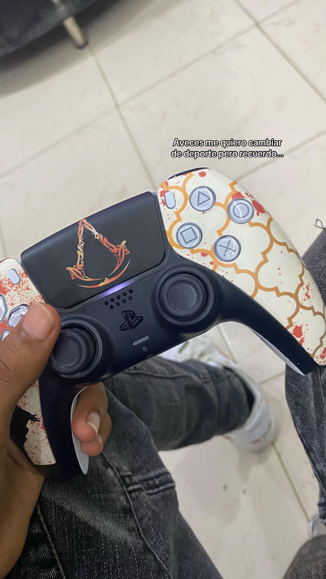 @!🕷️