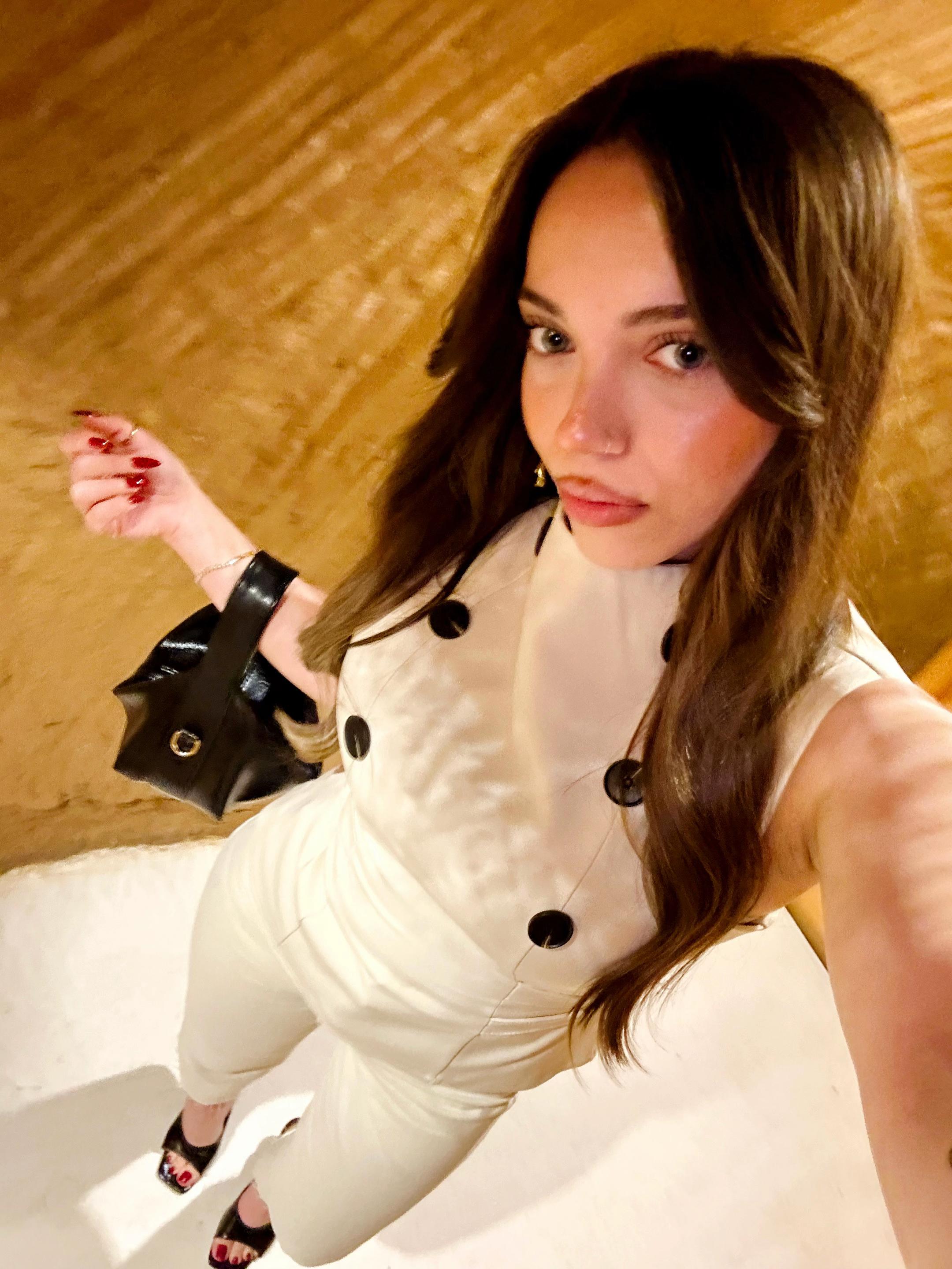 @zehraulkusever