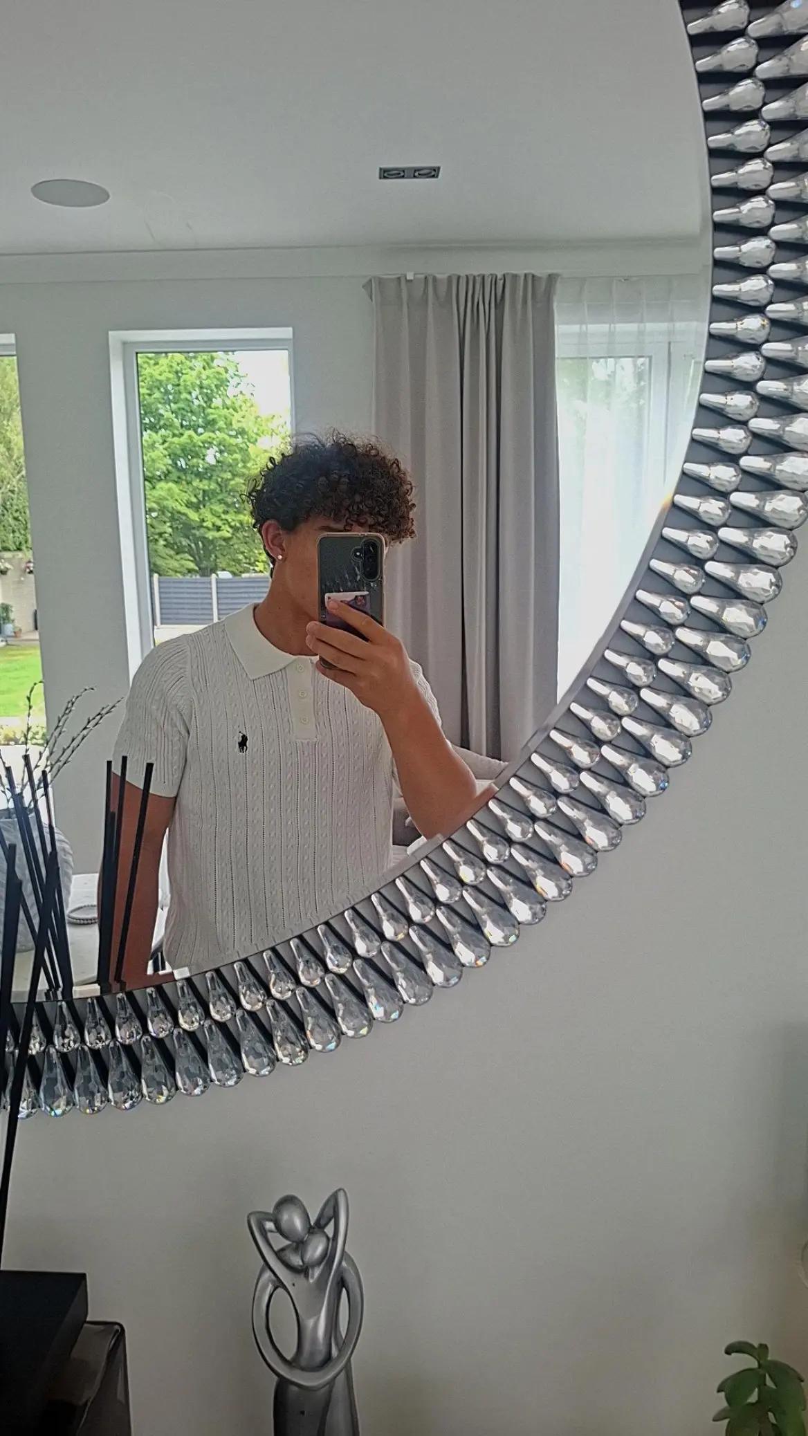 @T.Cam10