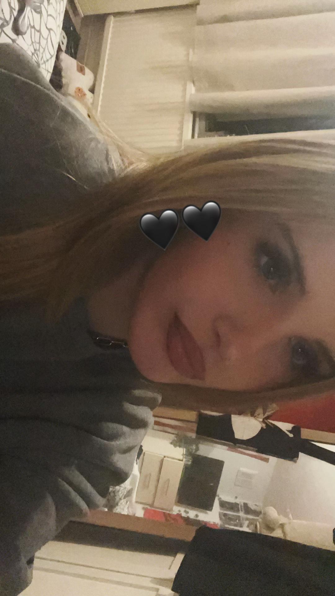 @😹