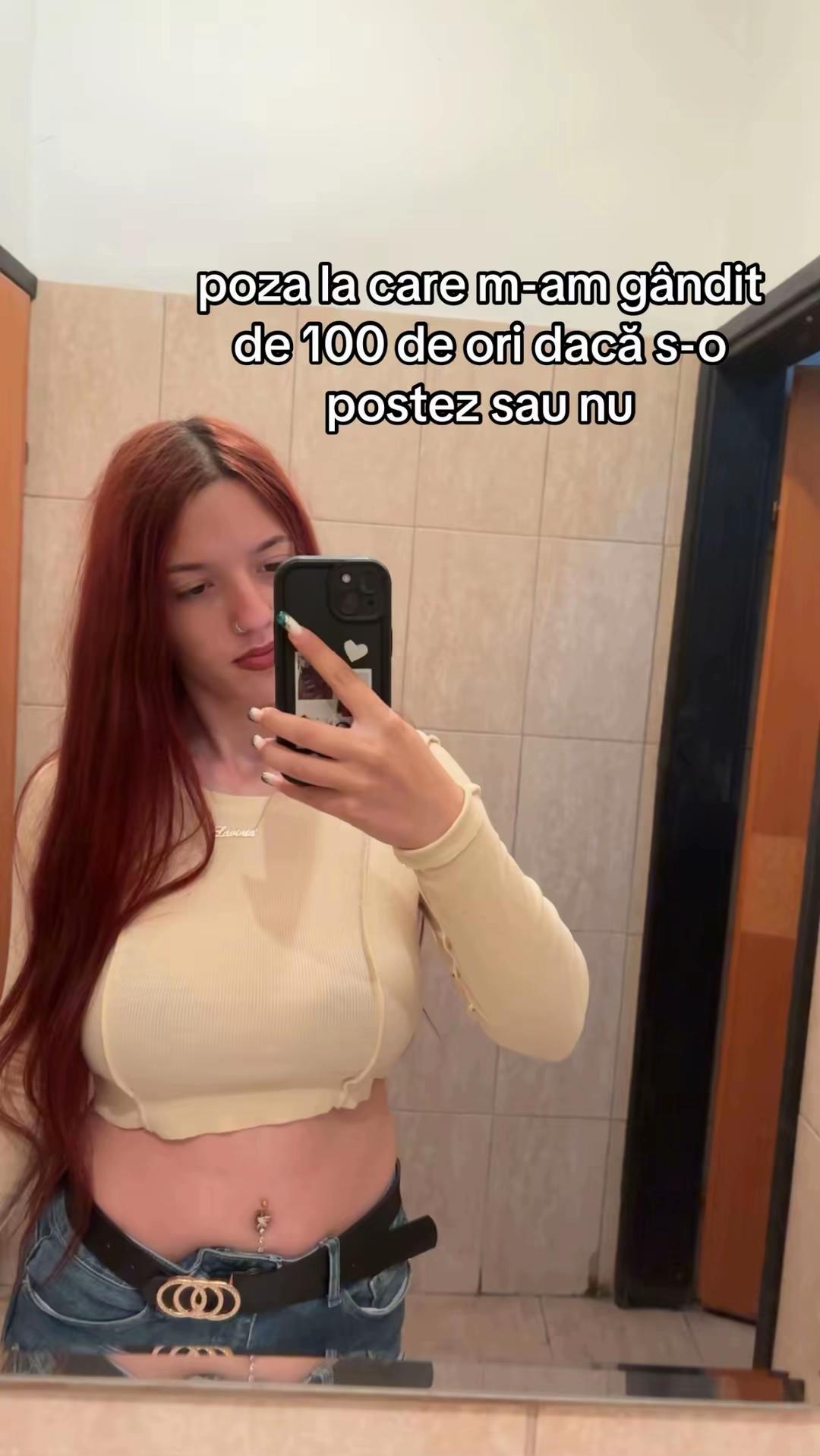 @𝐿𝒶𝓋𝒾🐍