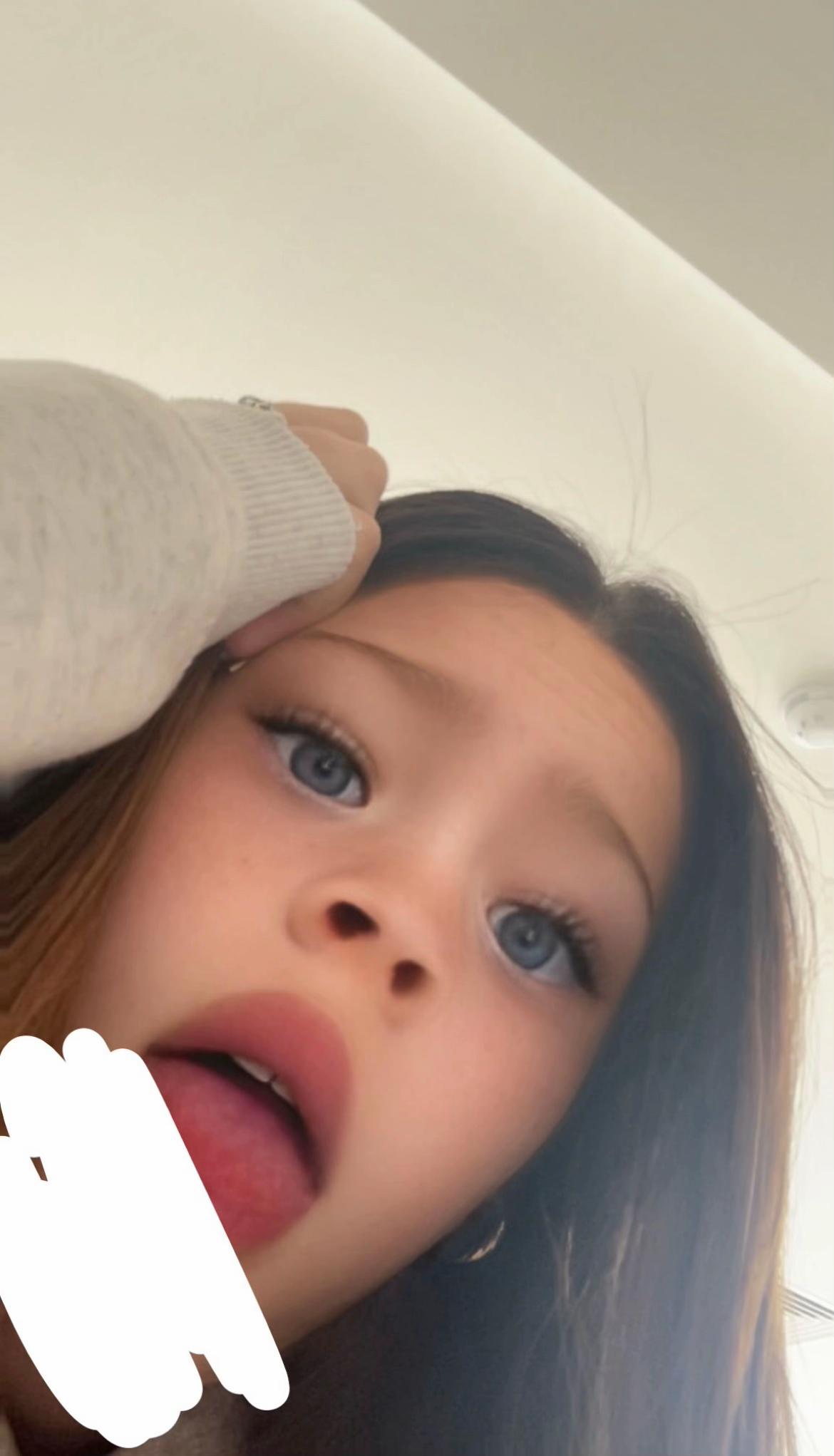 @๐๐๐ข๐ ๐๐ง ๐ซถ๐ผ.’