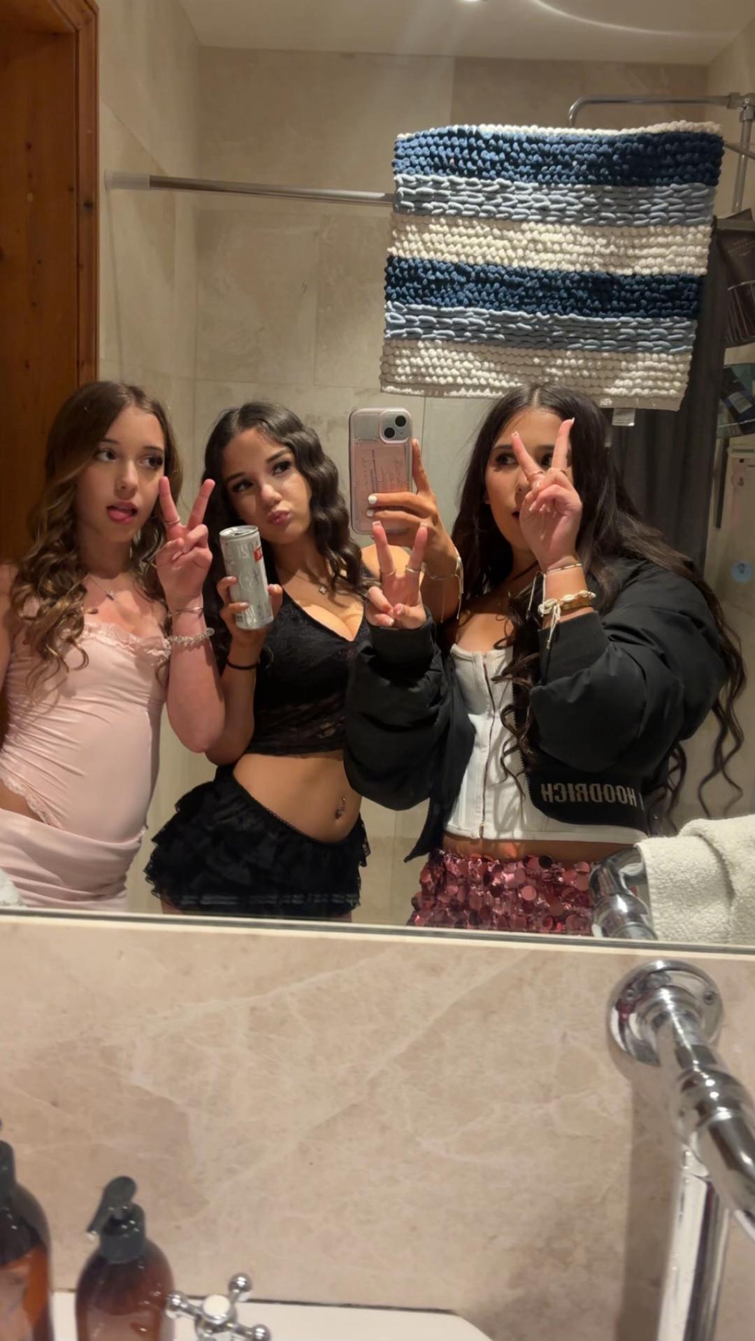 @𝒿𝑒𝓈𝓈💞
