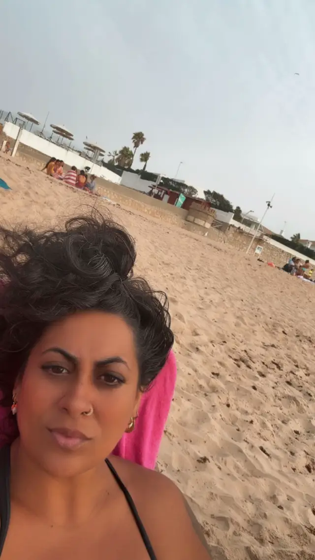 @Mar&iacute;a del bastian