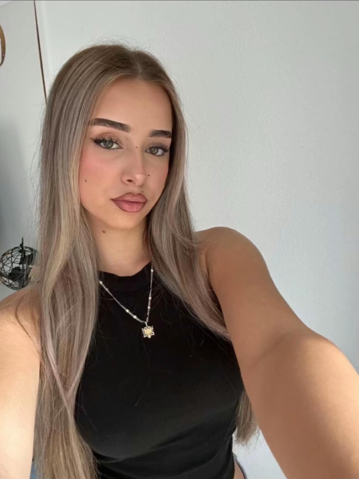 @Elijona