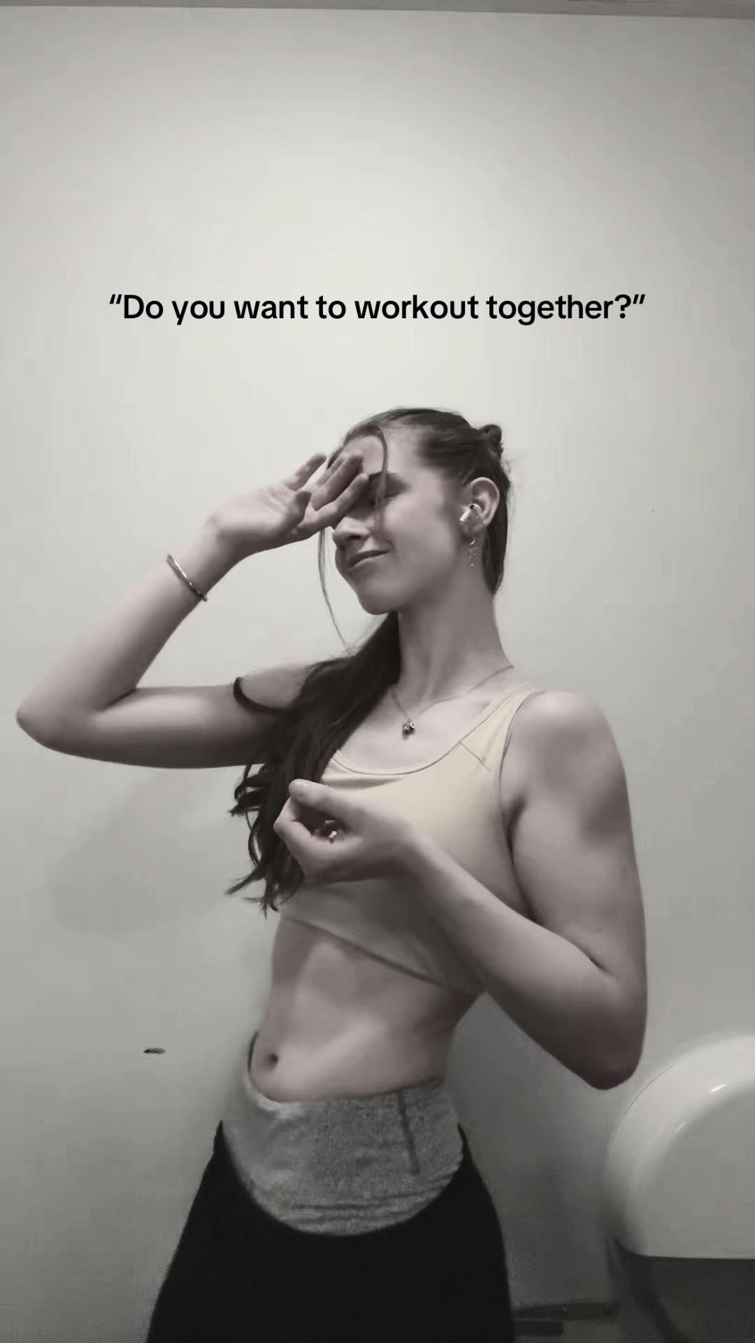 @LARA RAARUP