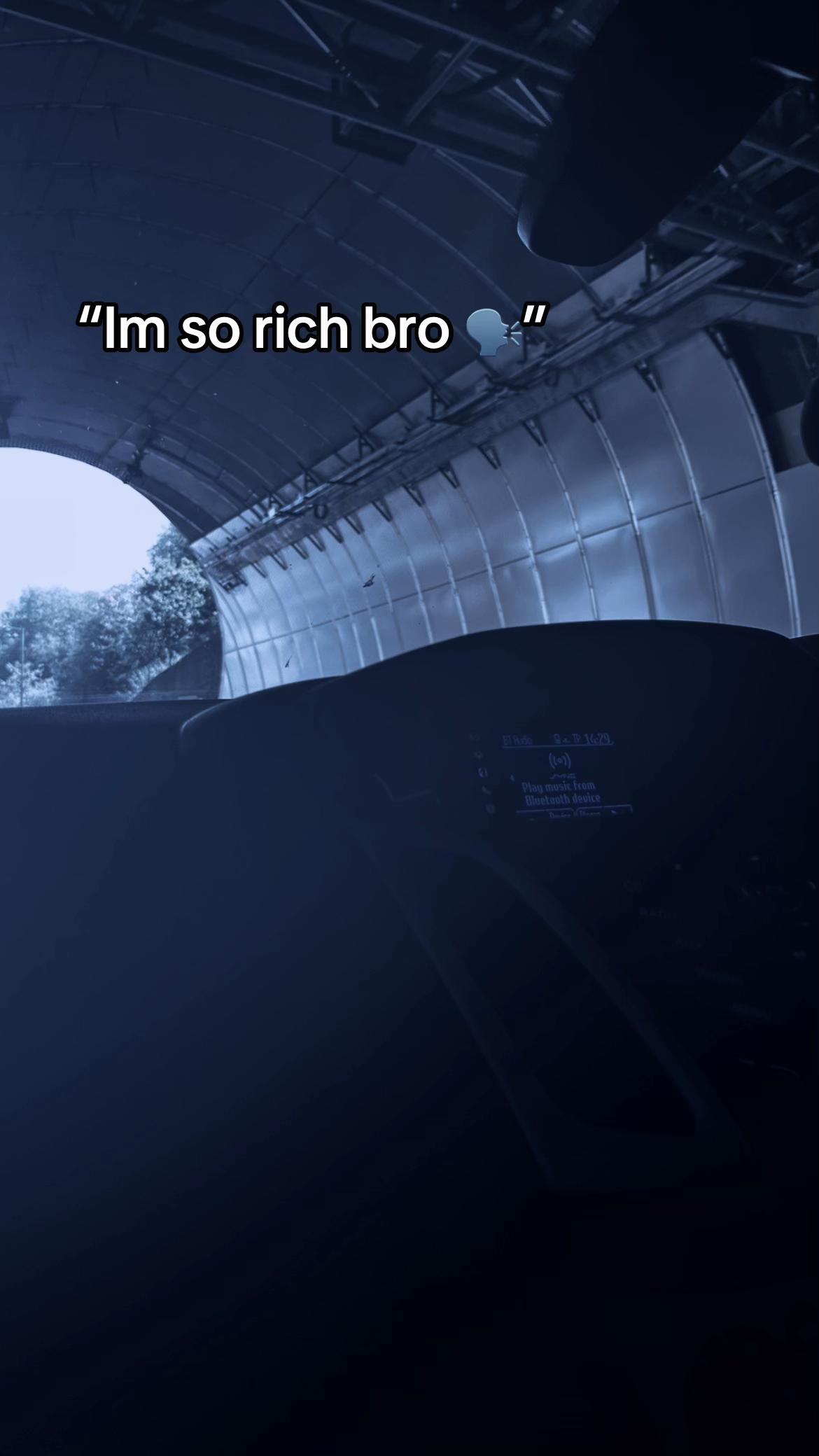@★