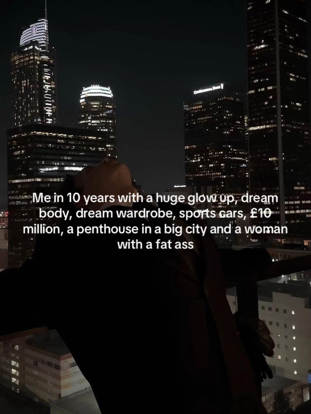 @𝐖