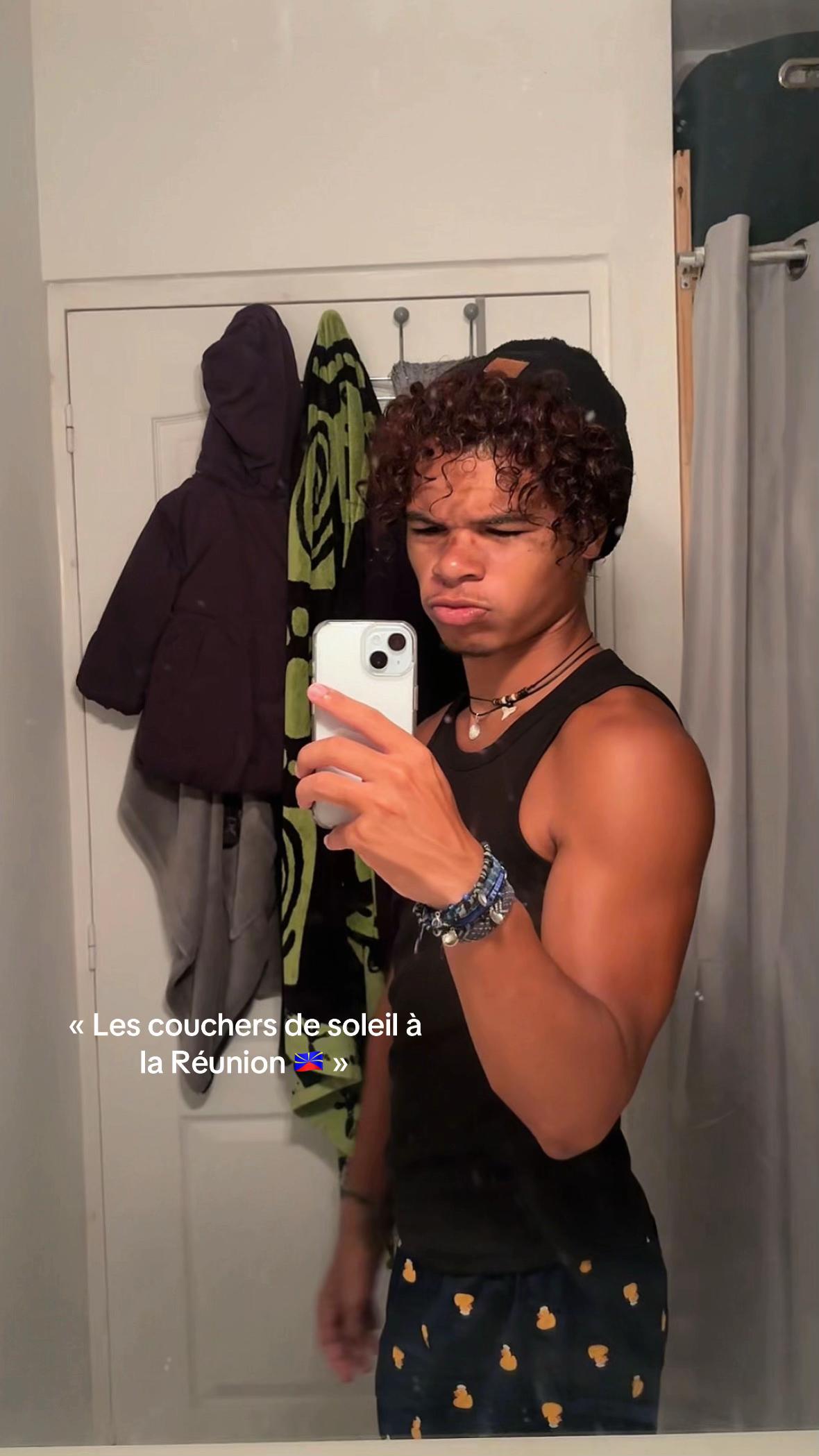 @𝐚𝐫𝐨𝐰𝐚𝐧