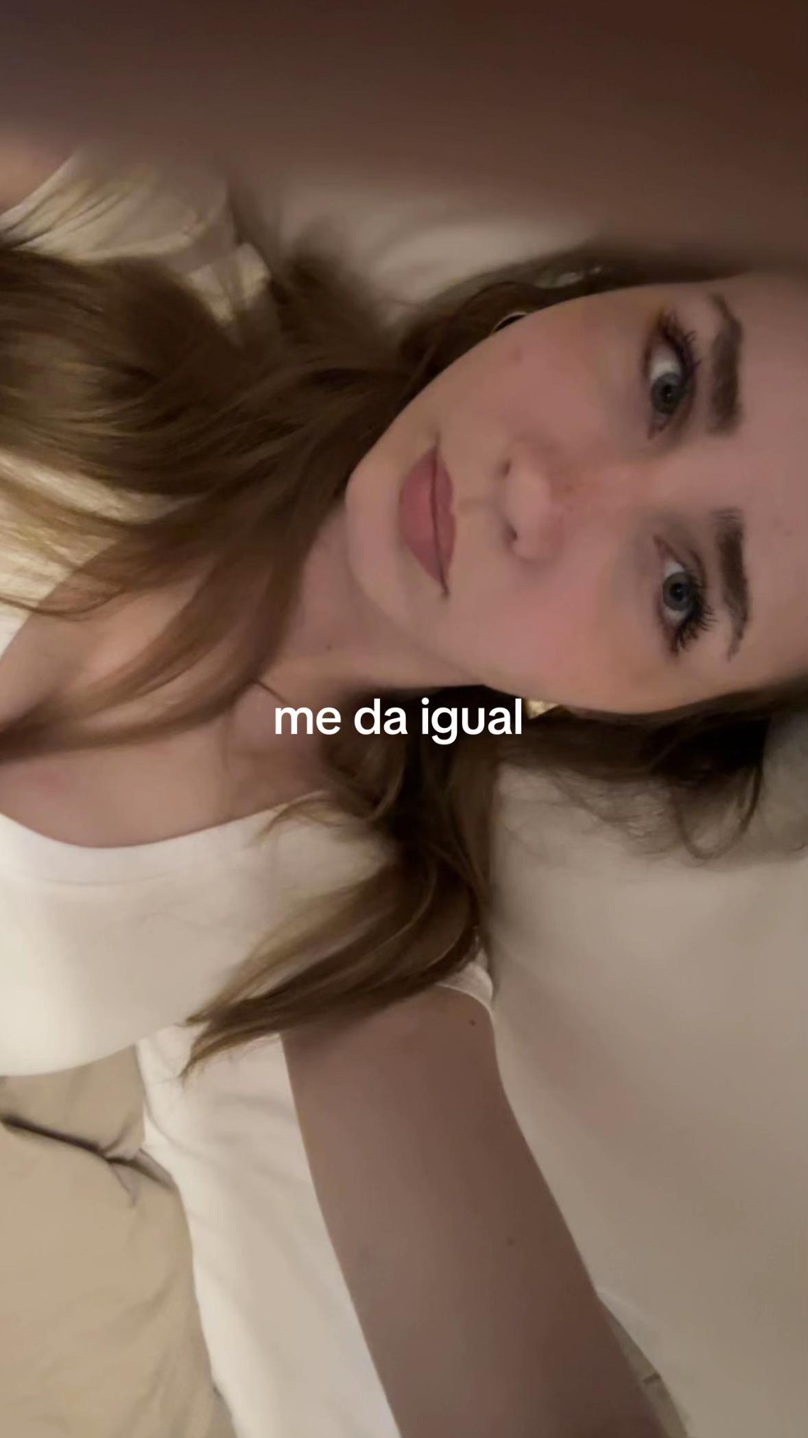 @nikoletaa