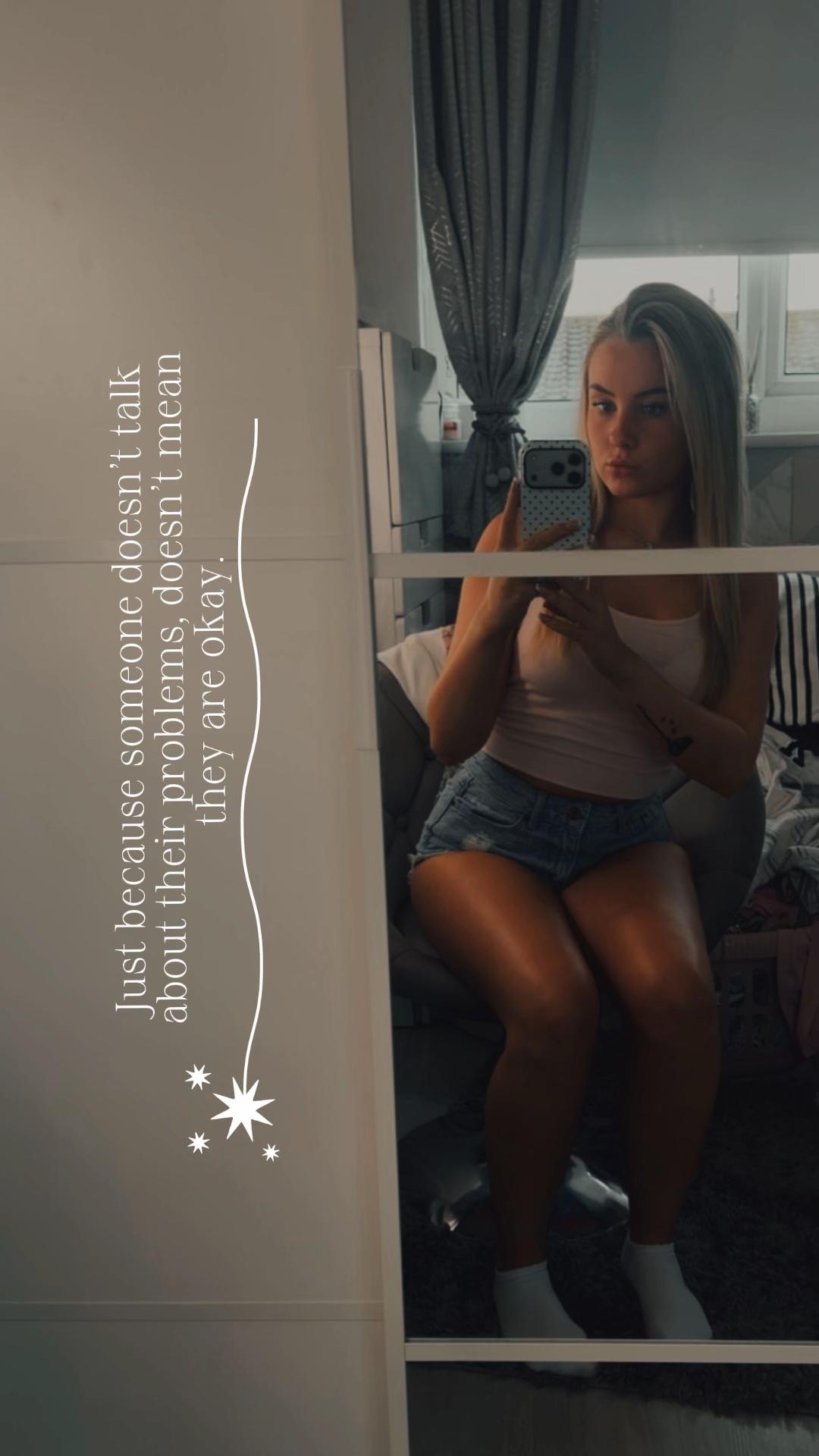 @EmmaMofficial