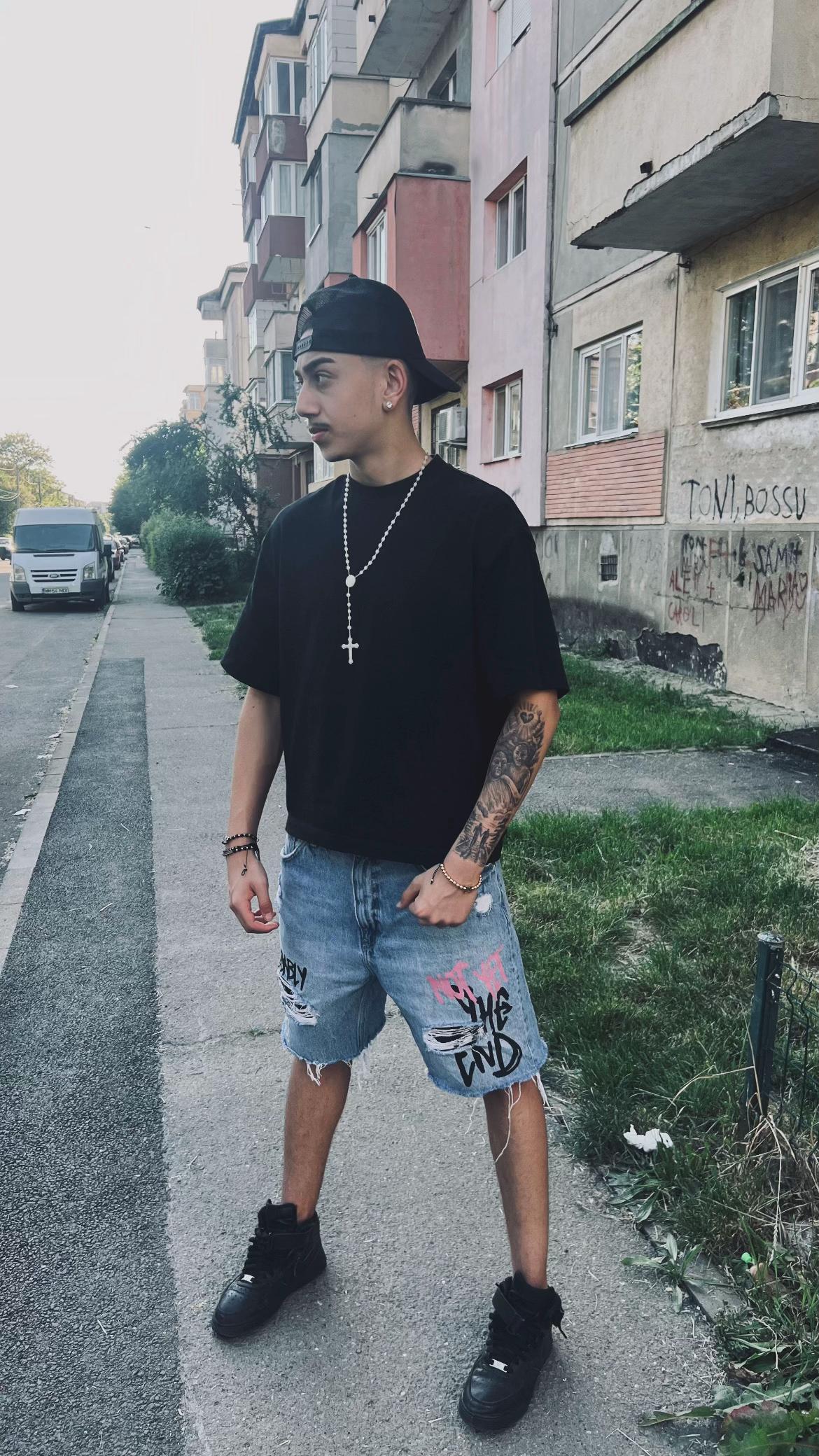 @andreibox