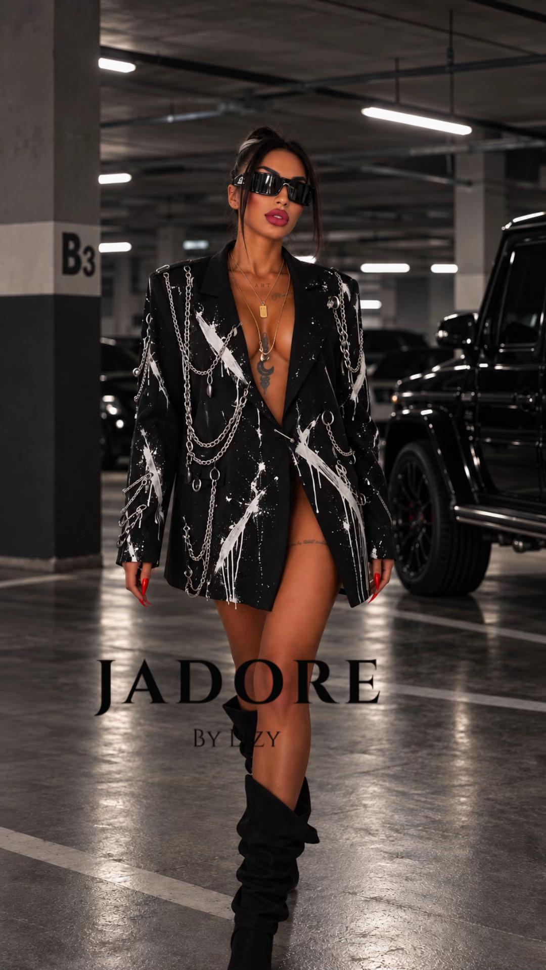 @J A D O R E