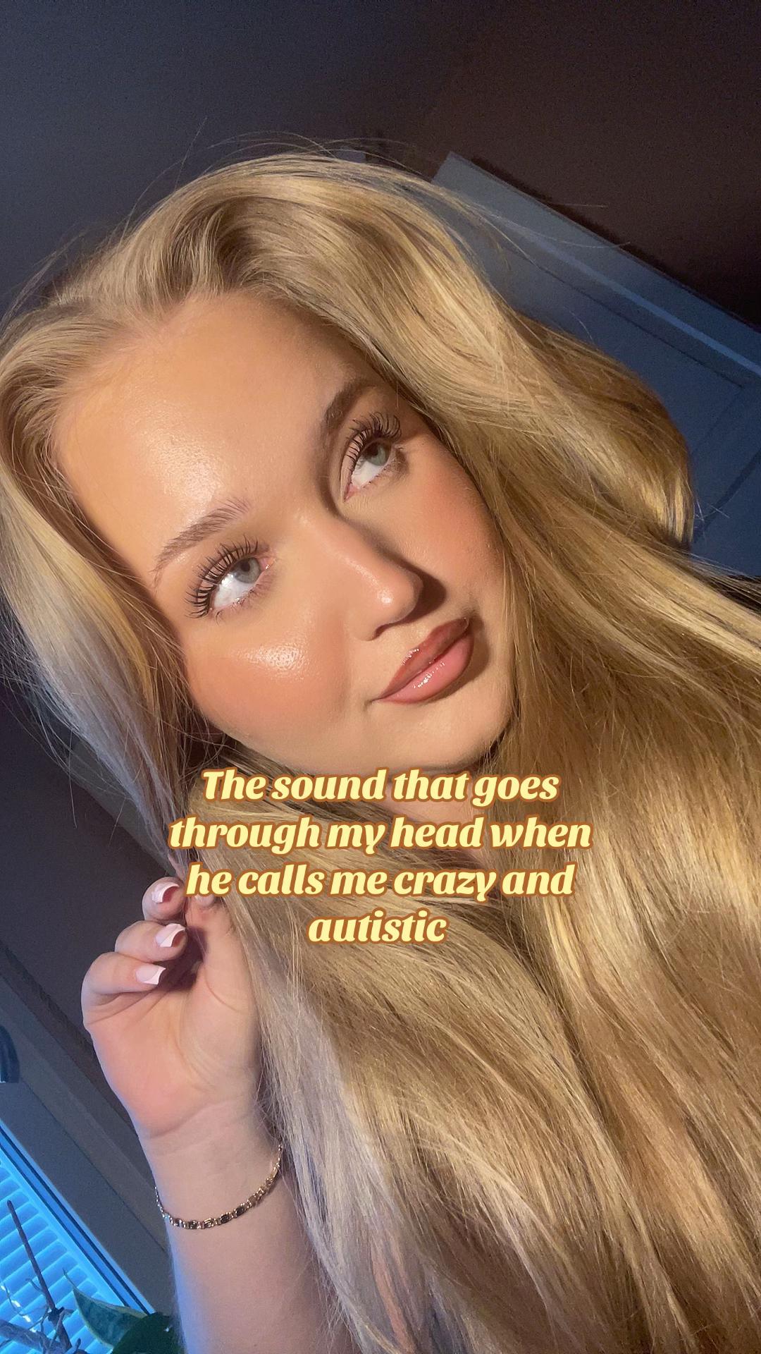 @Viktoria ♱