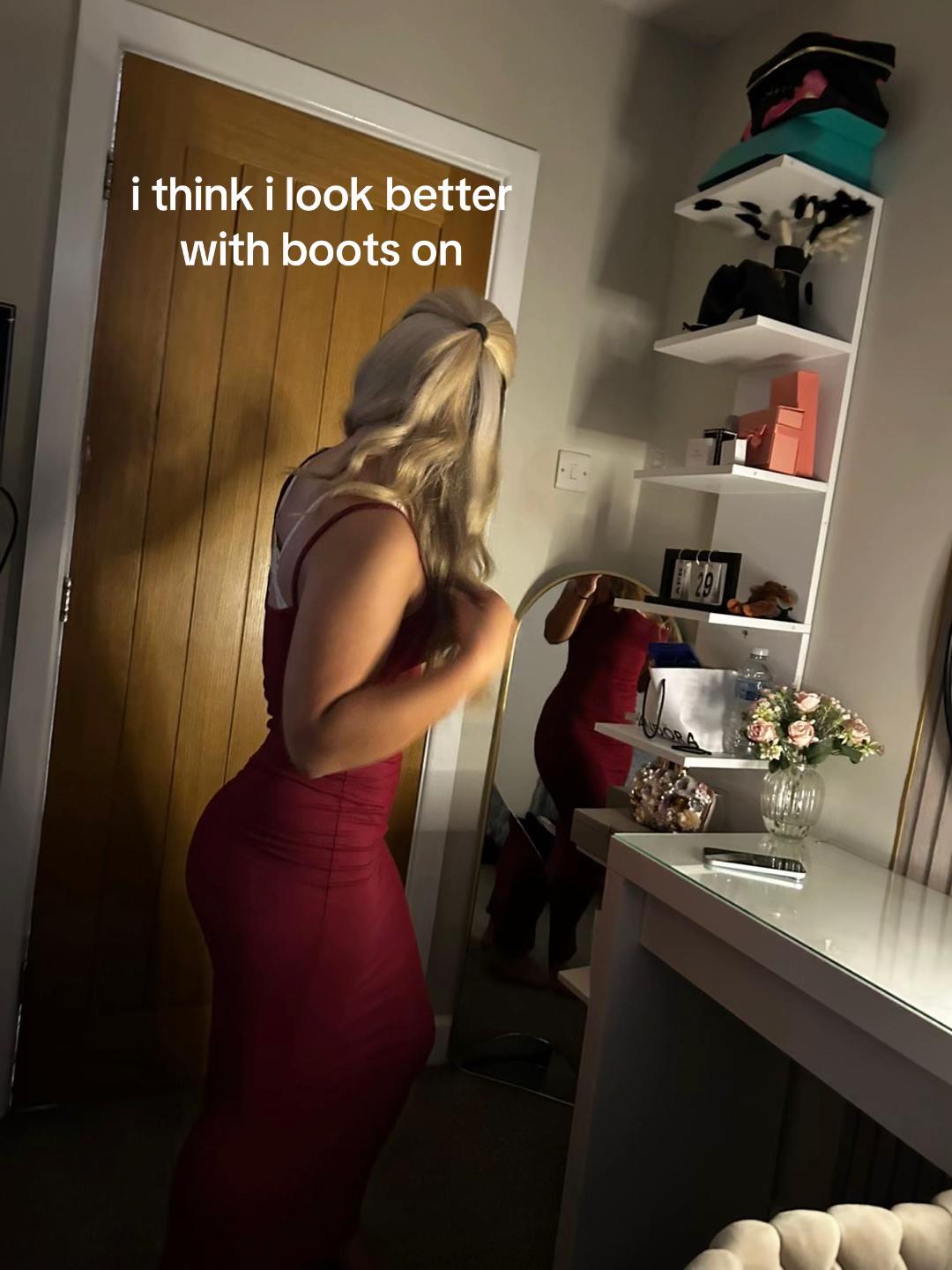 @laceyxo