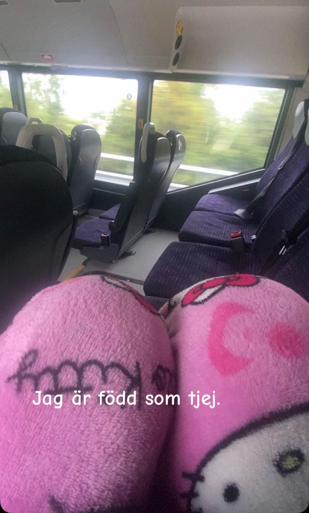 @Idaaaa~🧸🎀