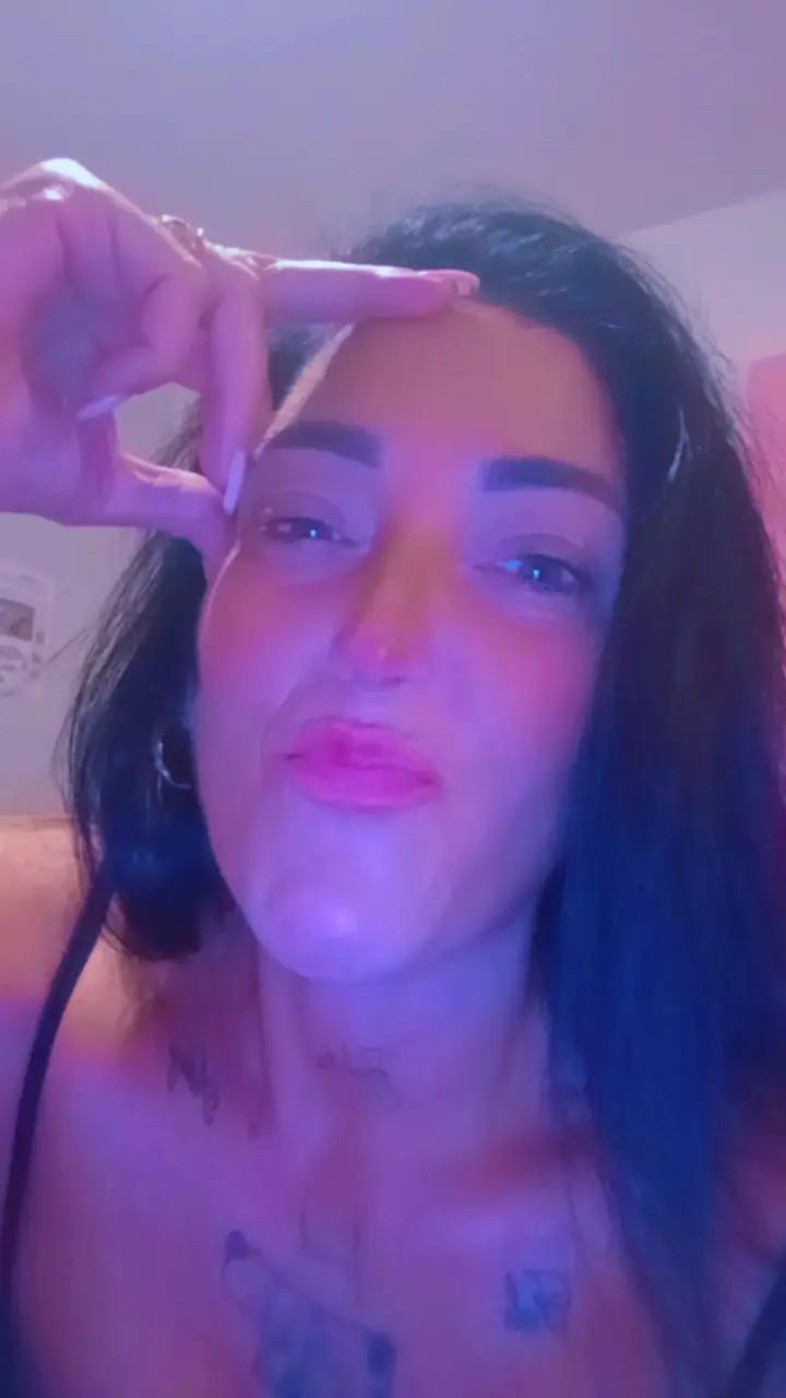 @ana cabello