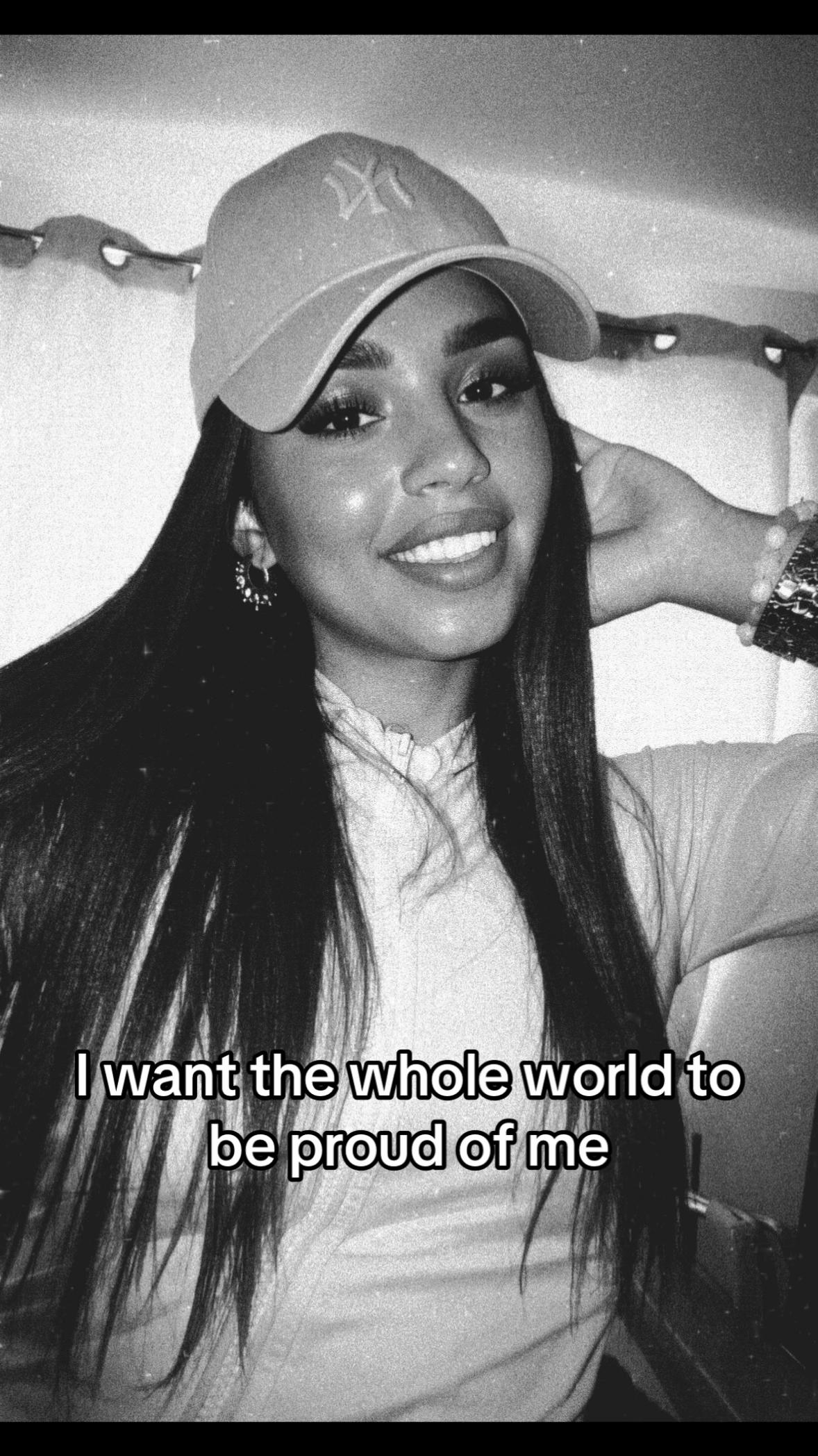@Mads🪽