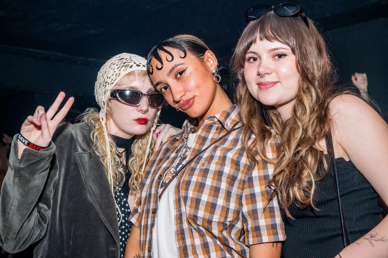 @Shit Indie Disco