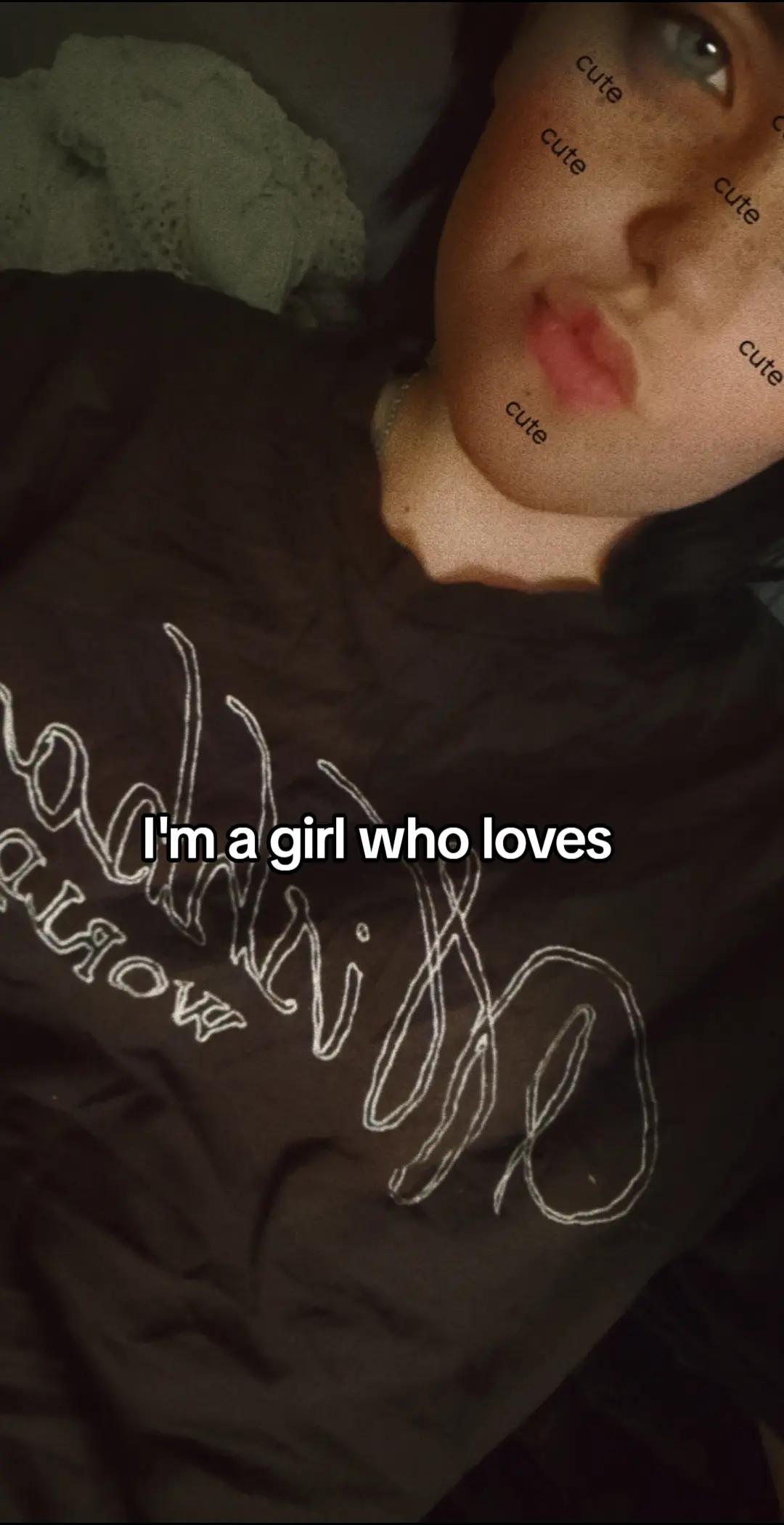 @Julie 💕🖤