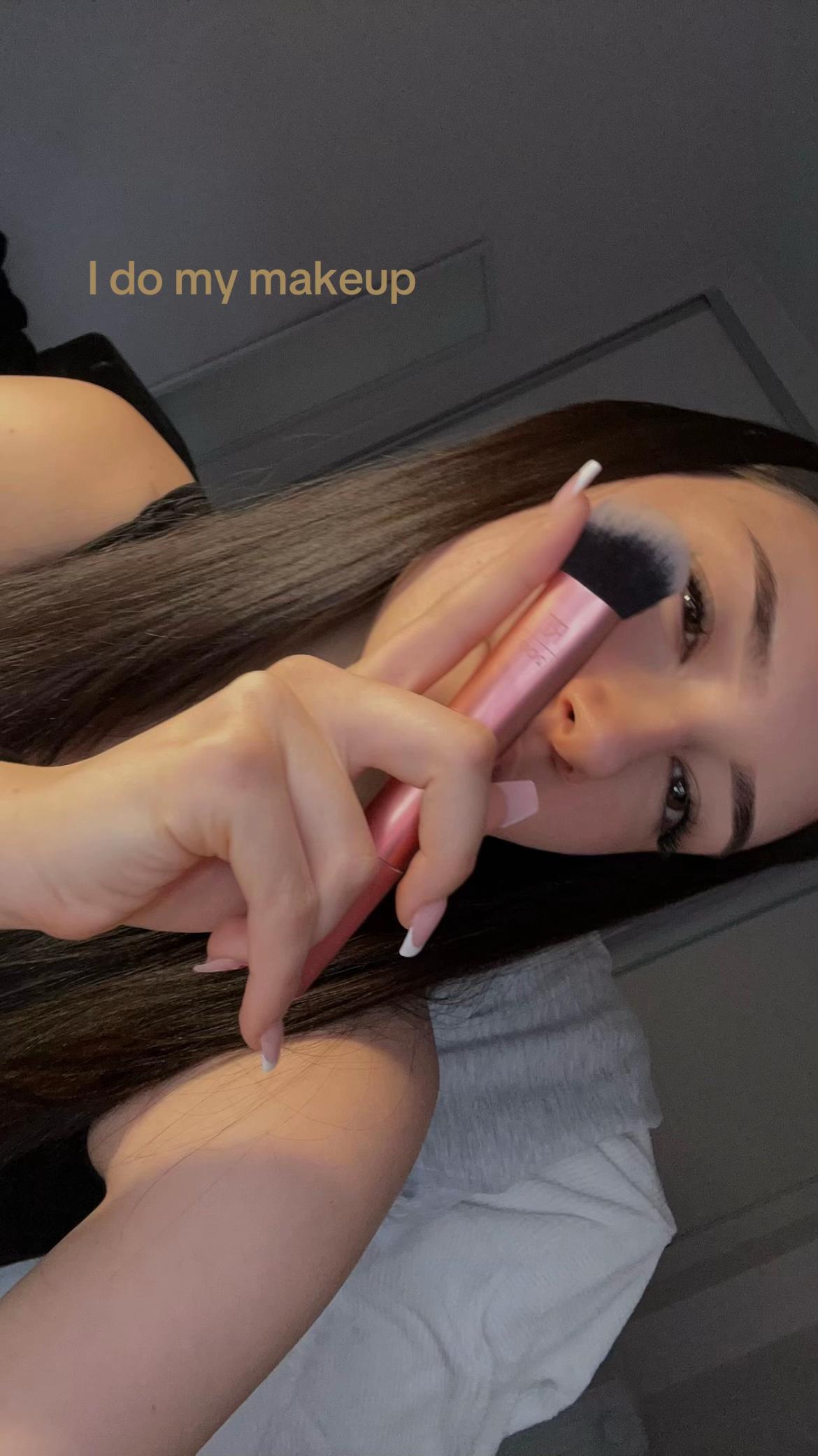 @￶ℒ