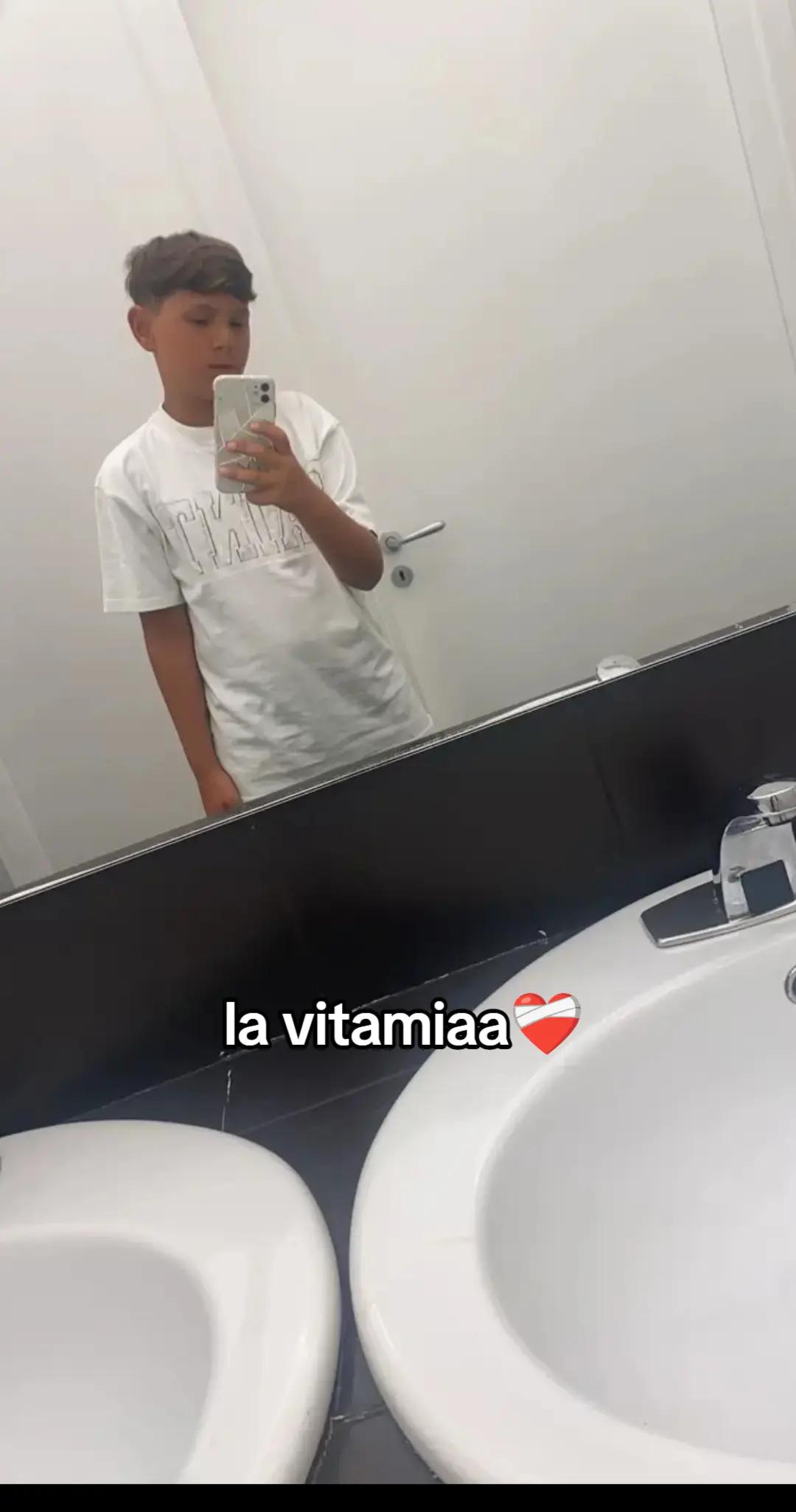 @𝐑𝐕💎