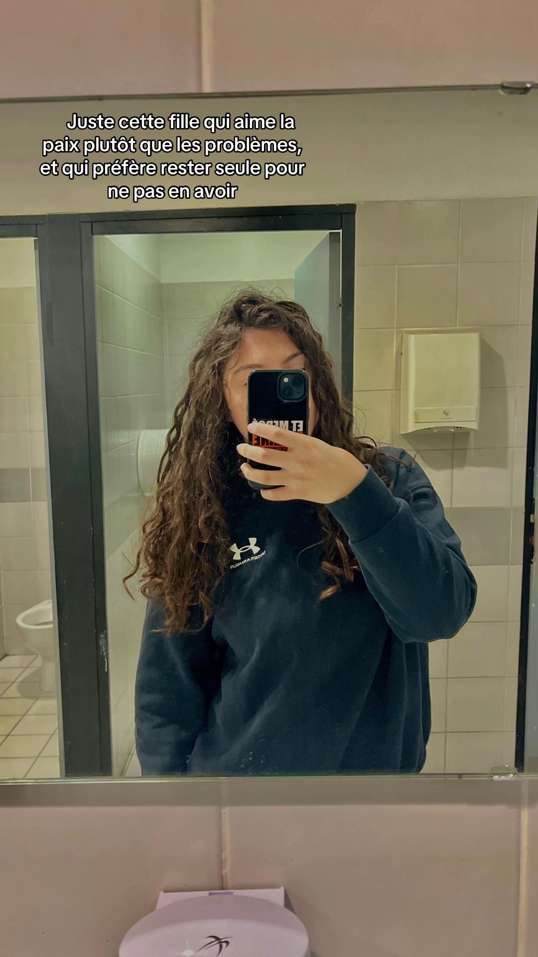 @Célia
