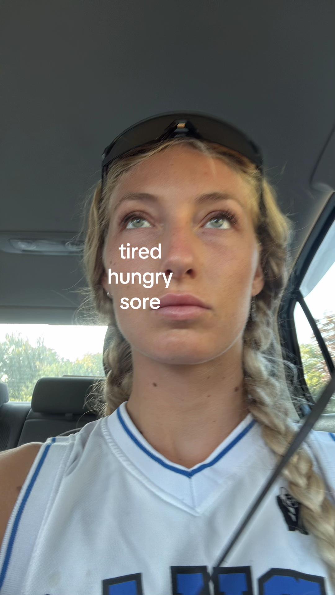 @ellourafit