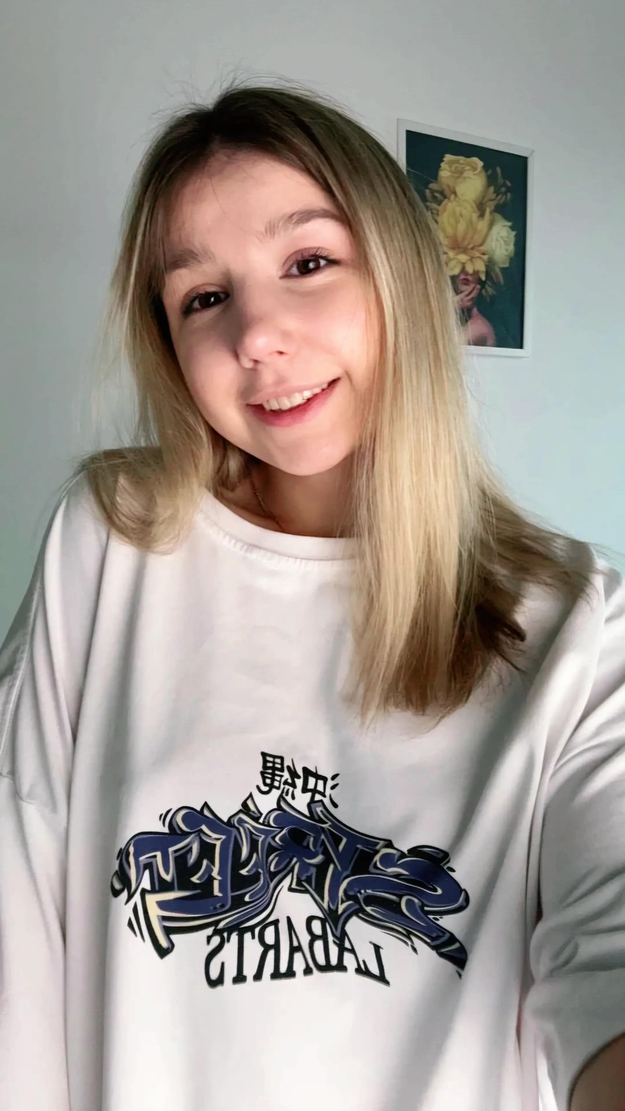 Judy Blooms (@judybloomsofficial) - Urlebird