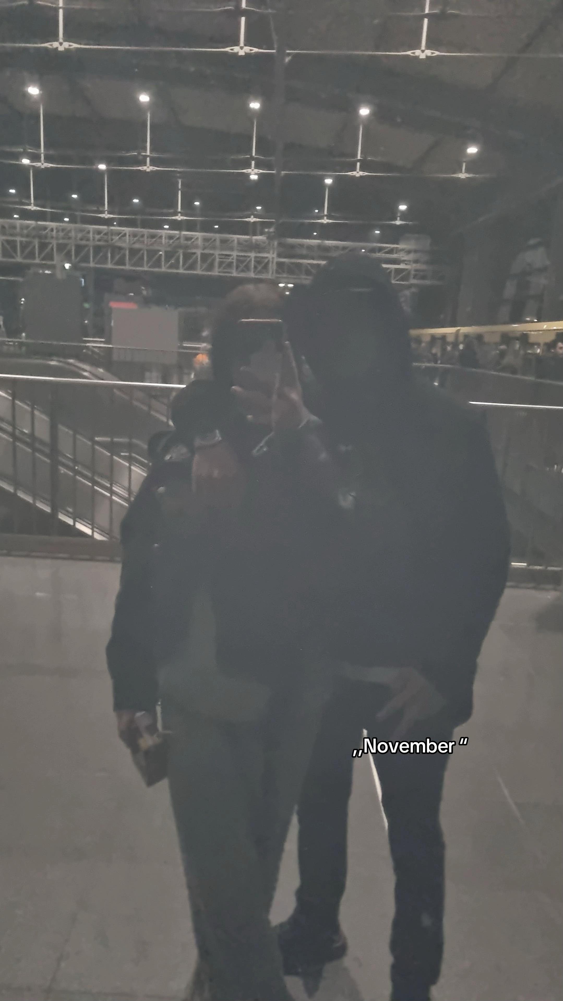 @𝐔𝐬𝐞𝐫𝐁𝐞𝐫𝐥𝐢𝐧𝐨