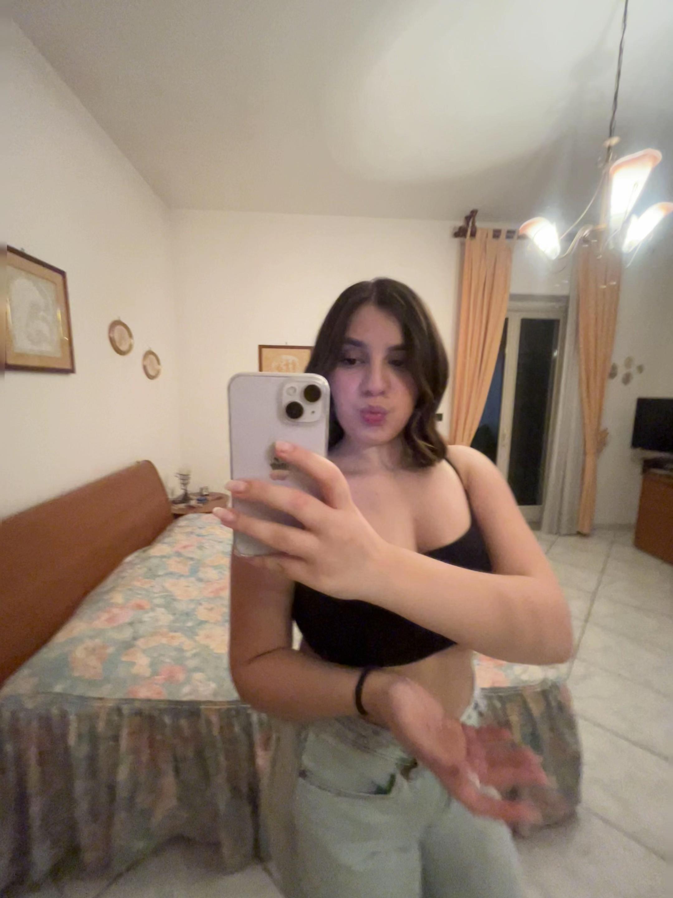 @𝑨𝑳𝑬𝑺𝑺𝑰𝑨