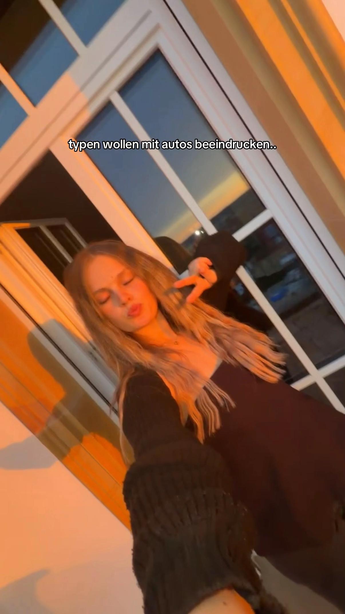 @julia