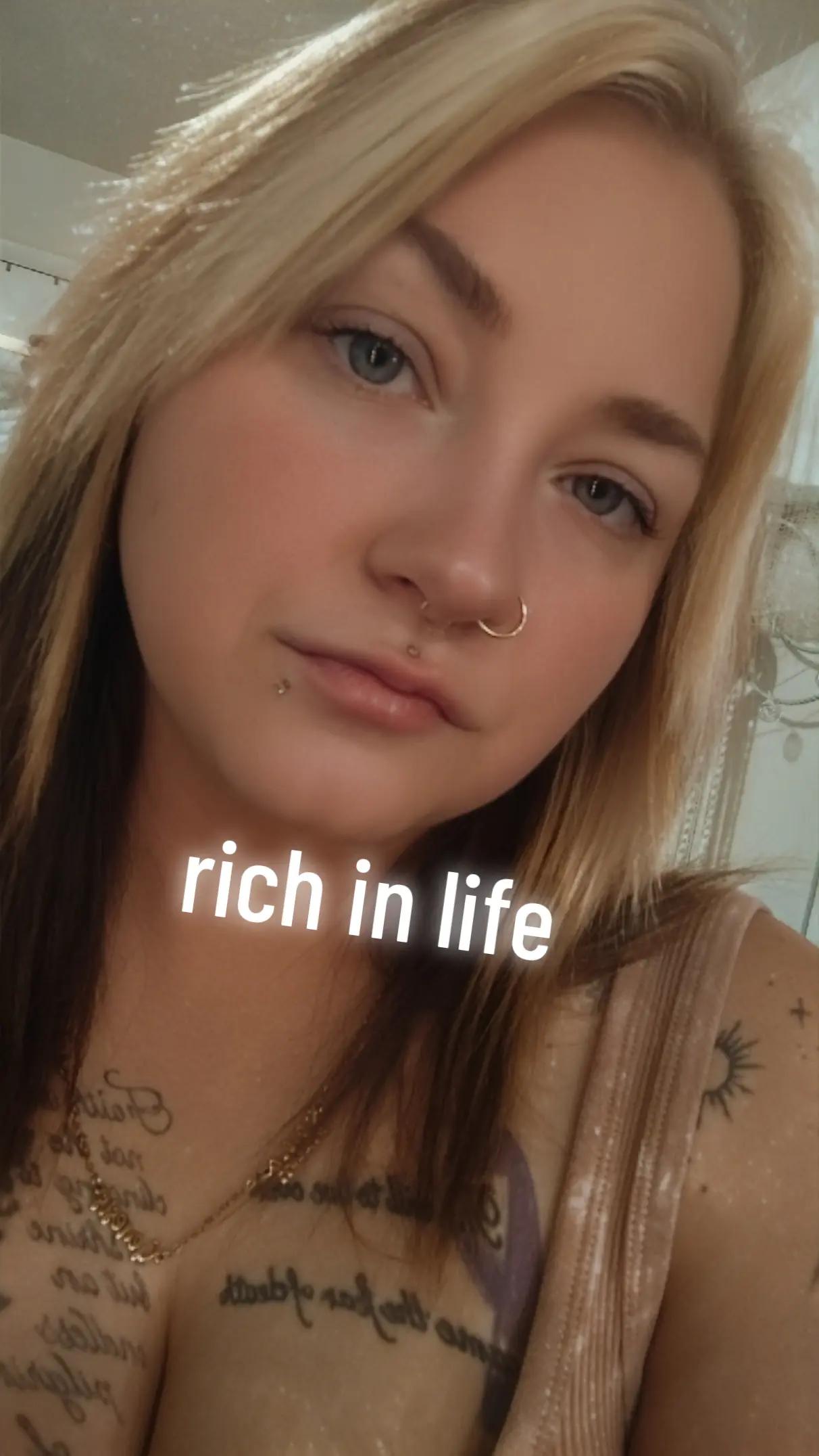 @Somebody's Blue Eyed Hurricane