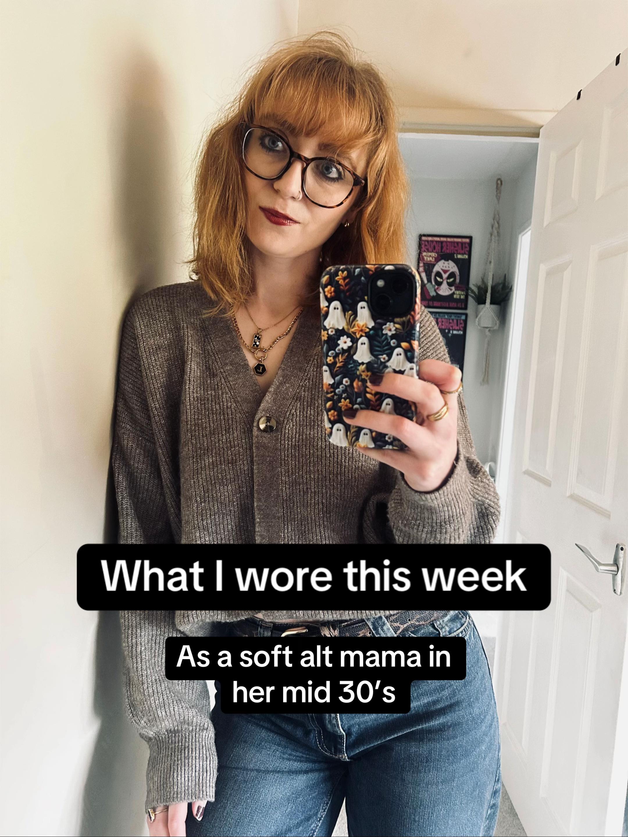 @Laury 🖤 Soft Alt Outfit Inspo