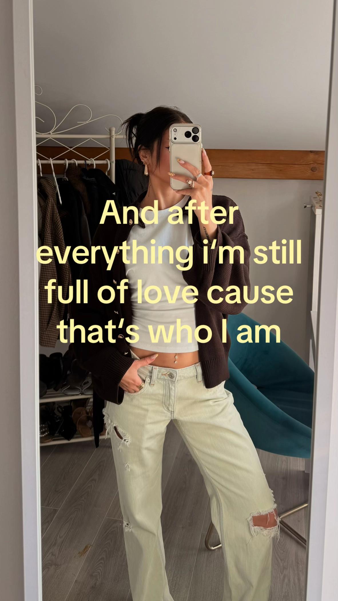 @𝐥𝐚𝐮𝐫𝐚