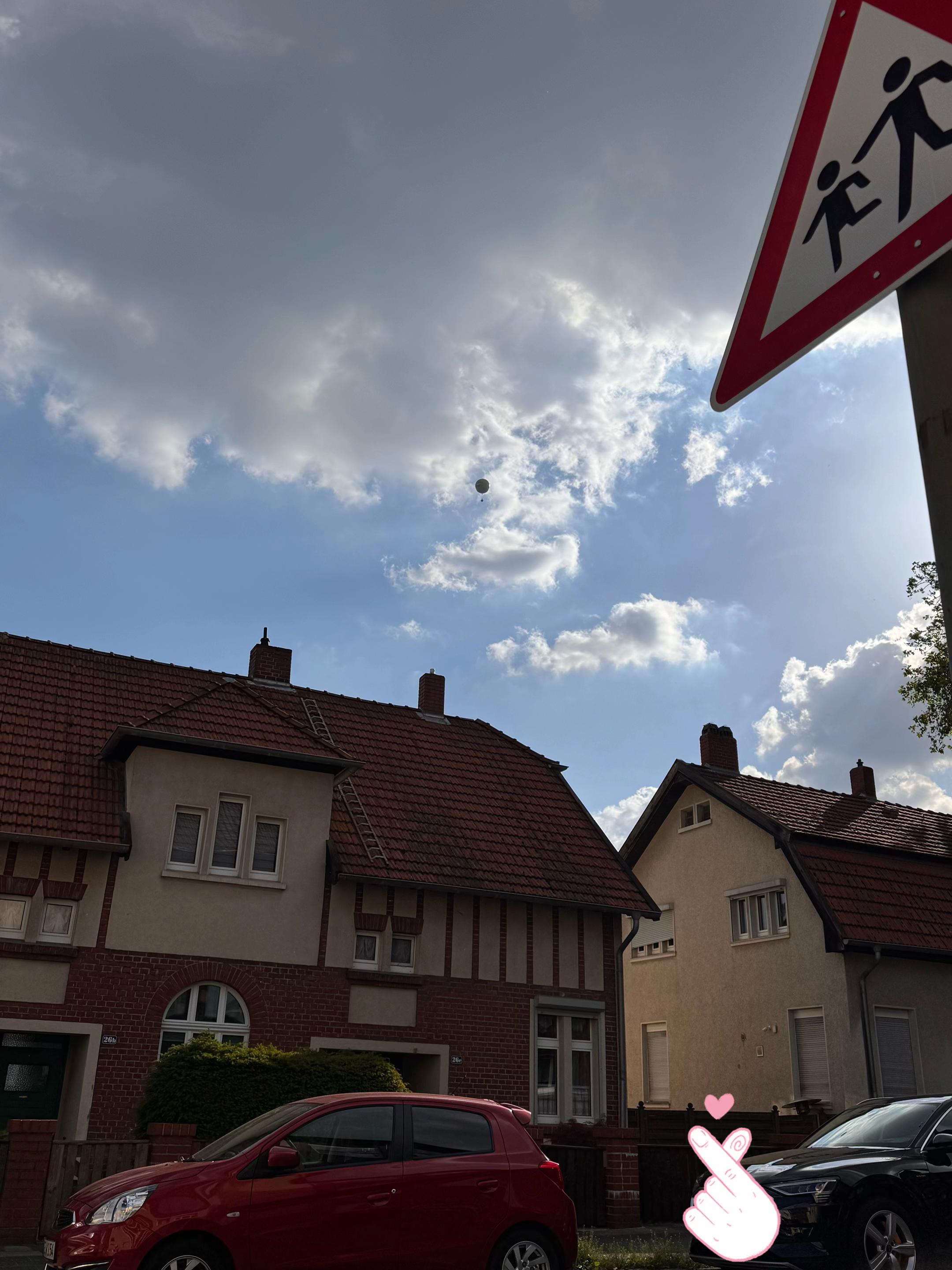 @A🤍 &bull; Freund*innen
