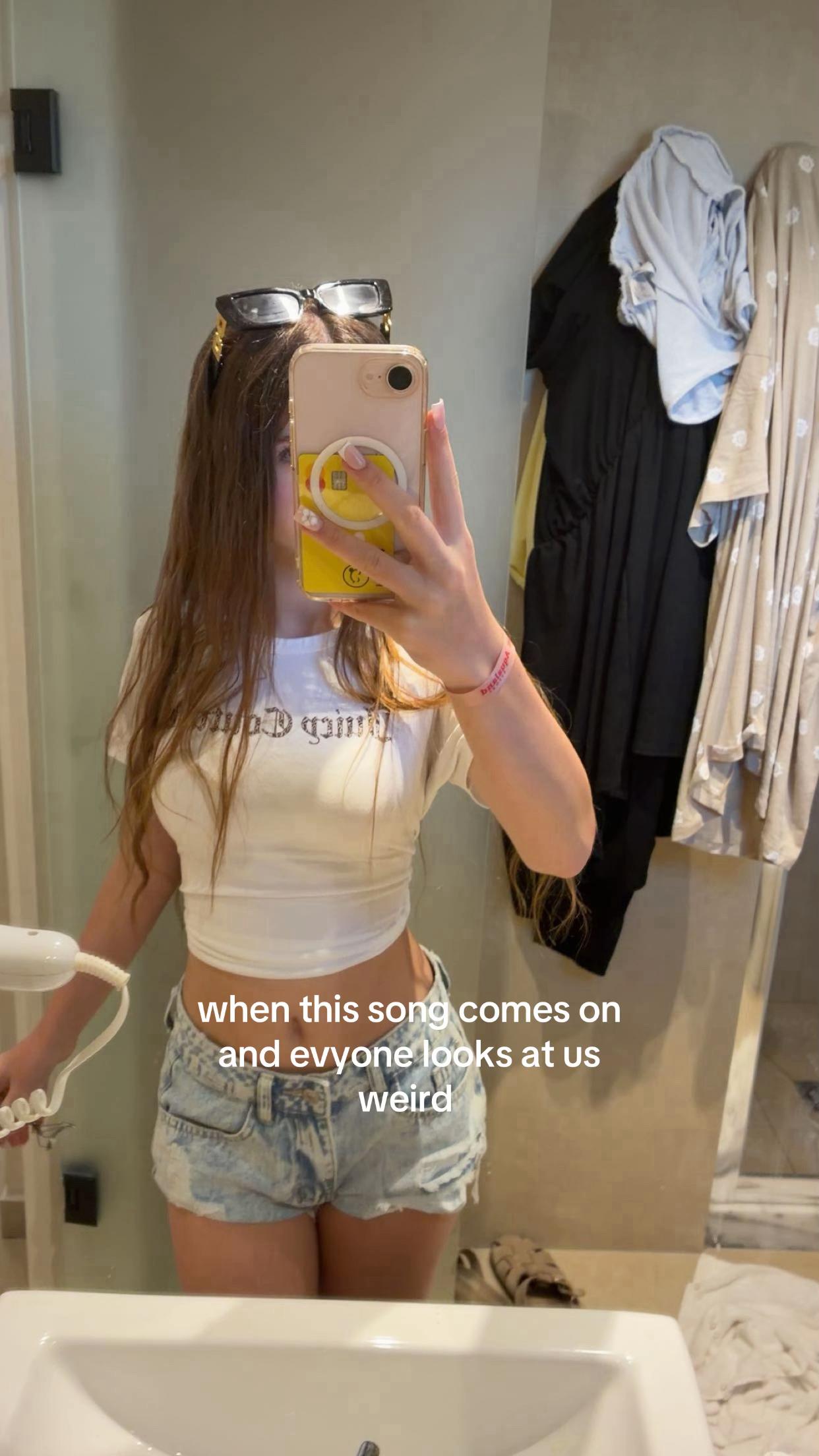 @esmai