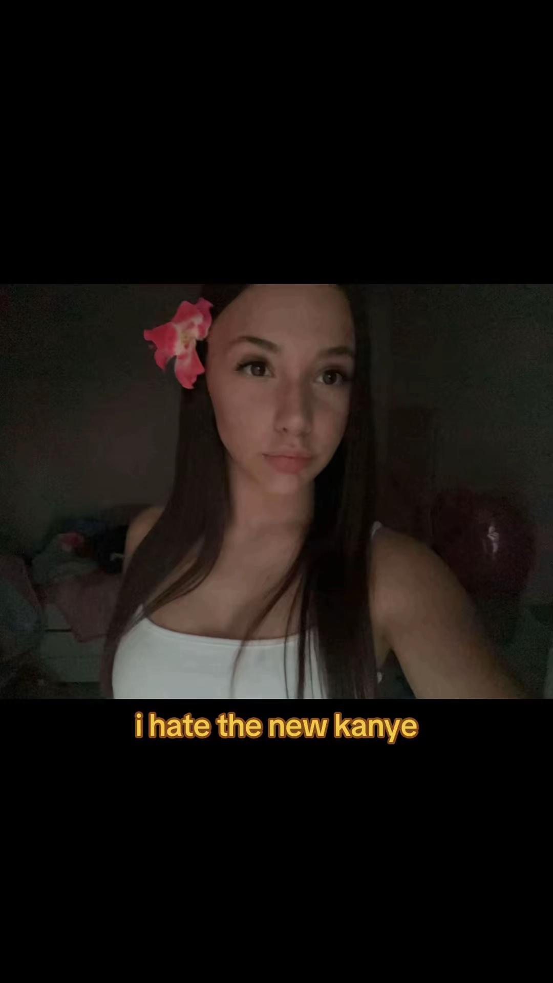 @𝓴𝓮𝓵𝓵𝔂