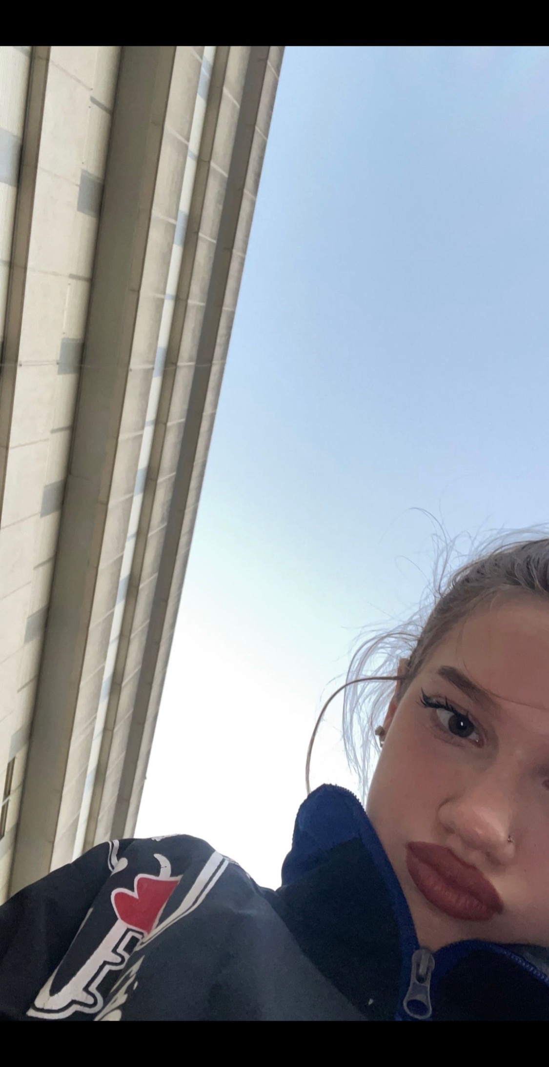 @👻