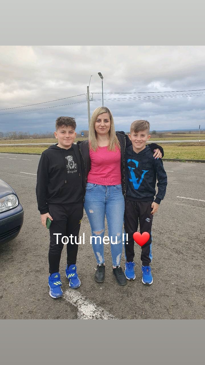 @Denisa❤️💯🦋