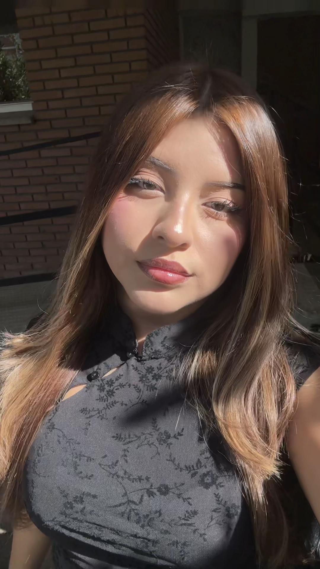 @𝐧𝐚𝐢𝐫𝐚𝟐𝟑