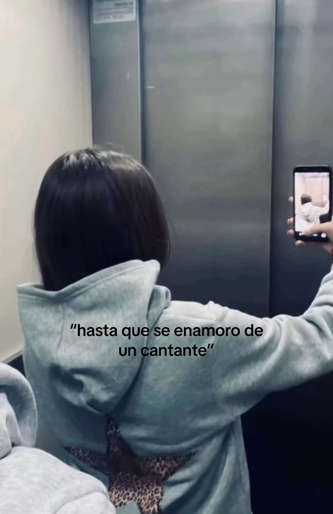 @Ahinaritaa_