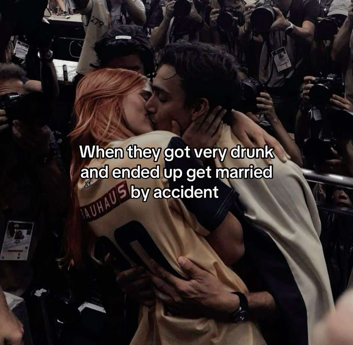 @⚘